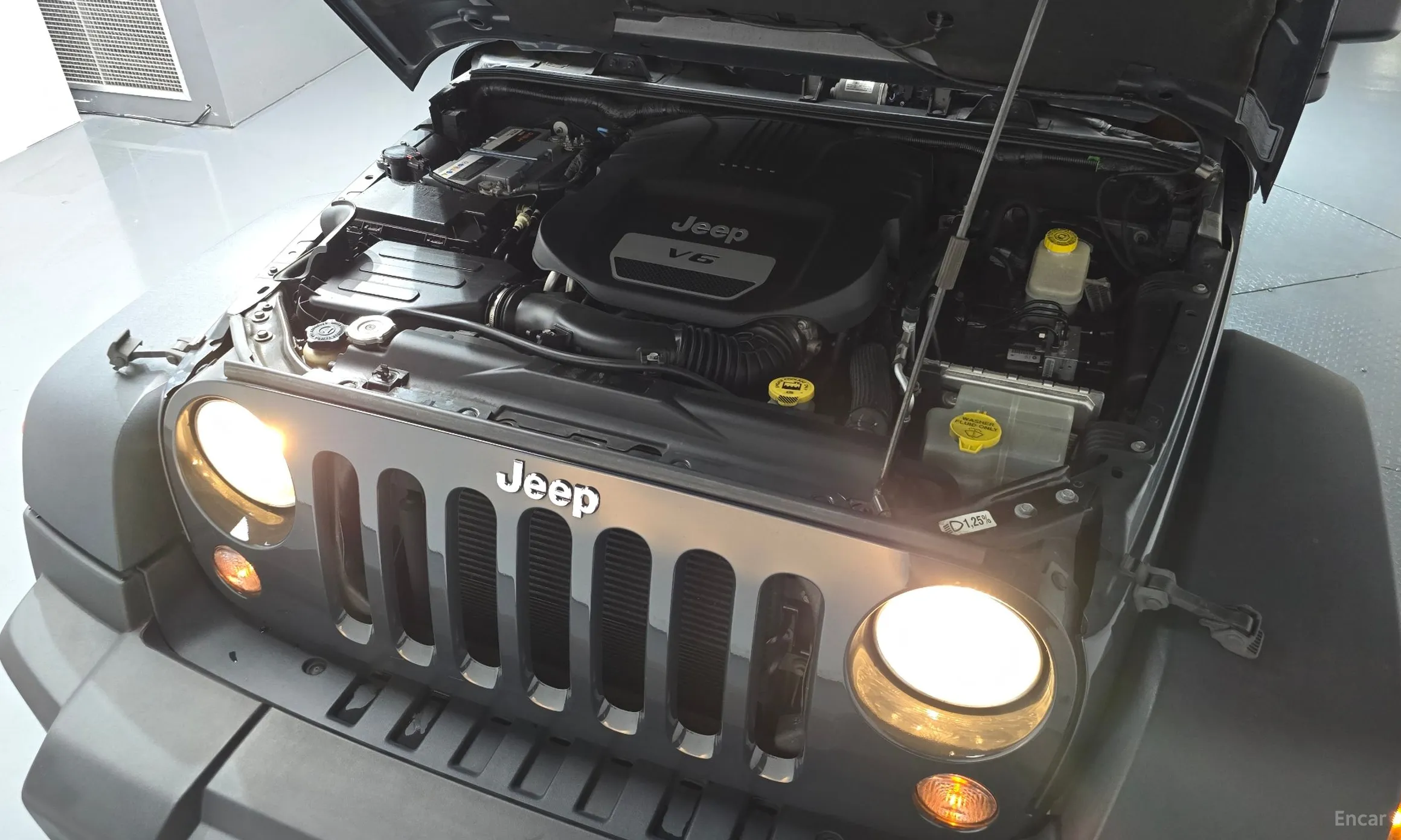 Jeep Wrangler (JK) превью 6