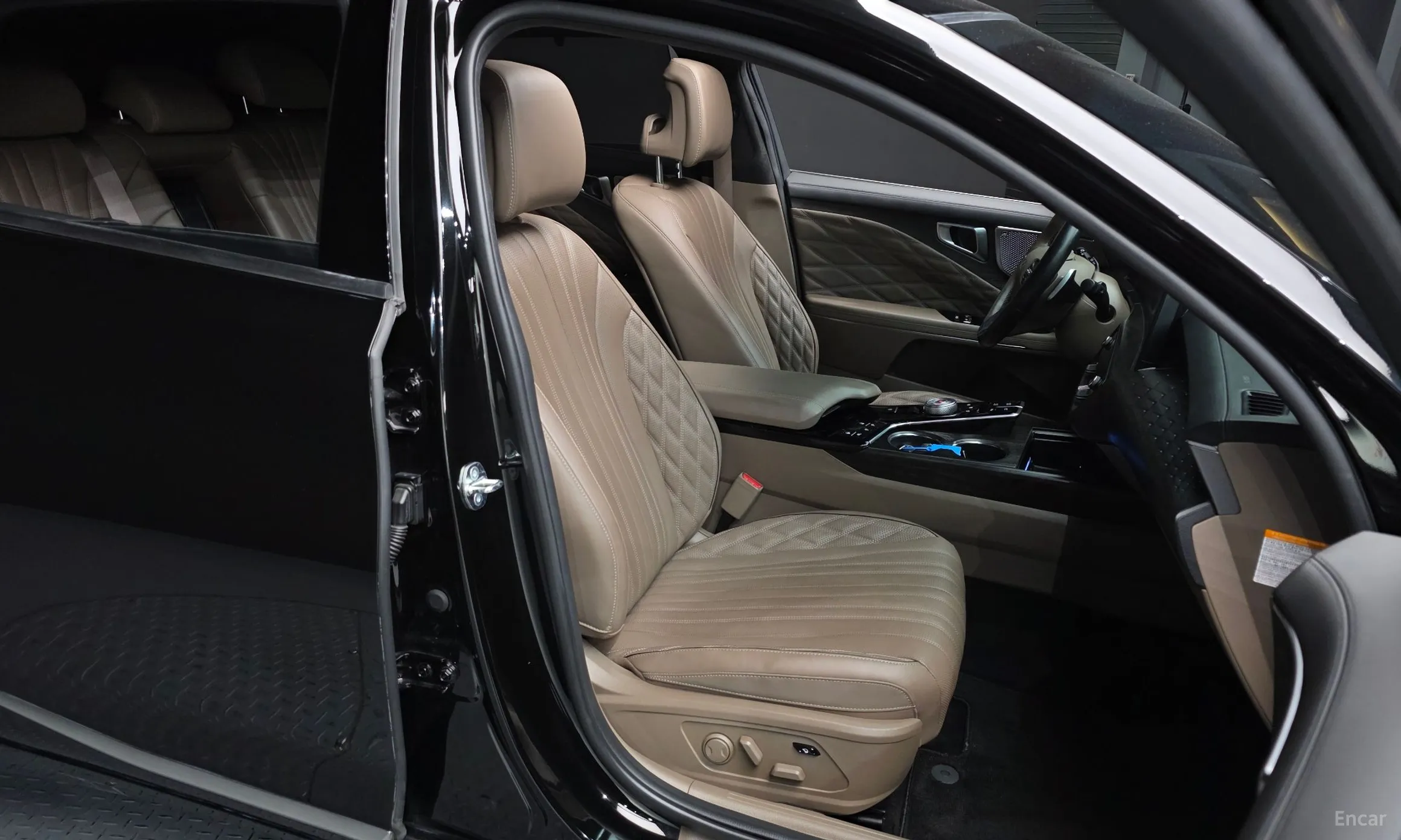 Kia K8 Hybrid превью 12