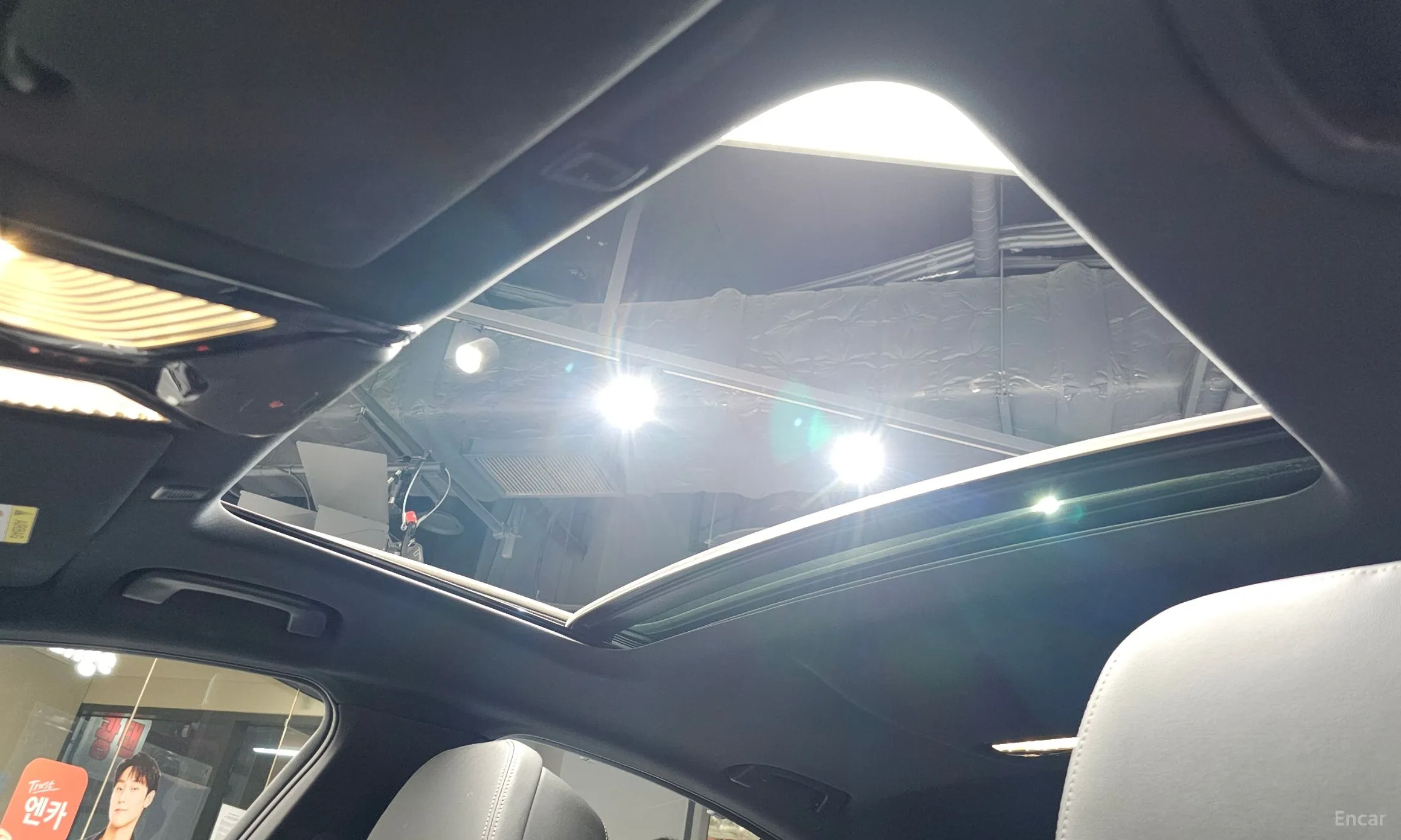 BMW 5 Series (G30) превью 16