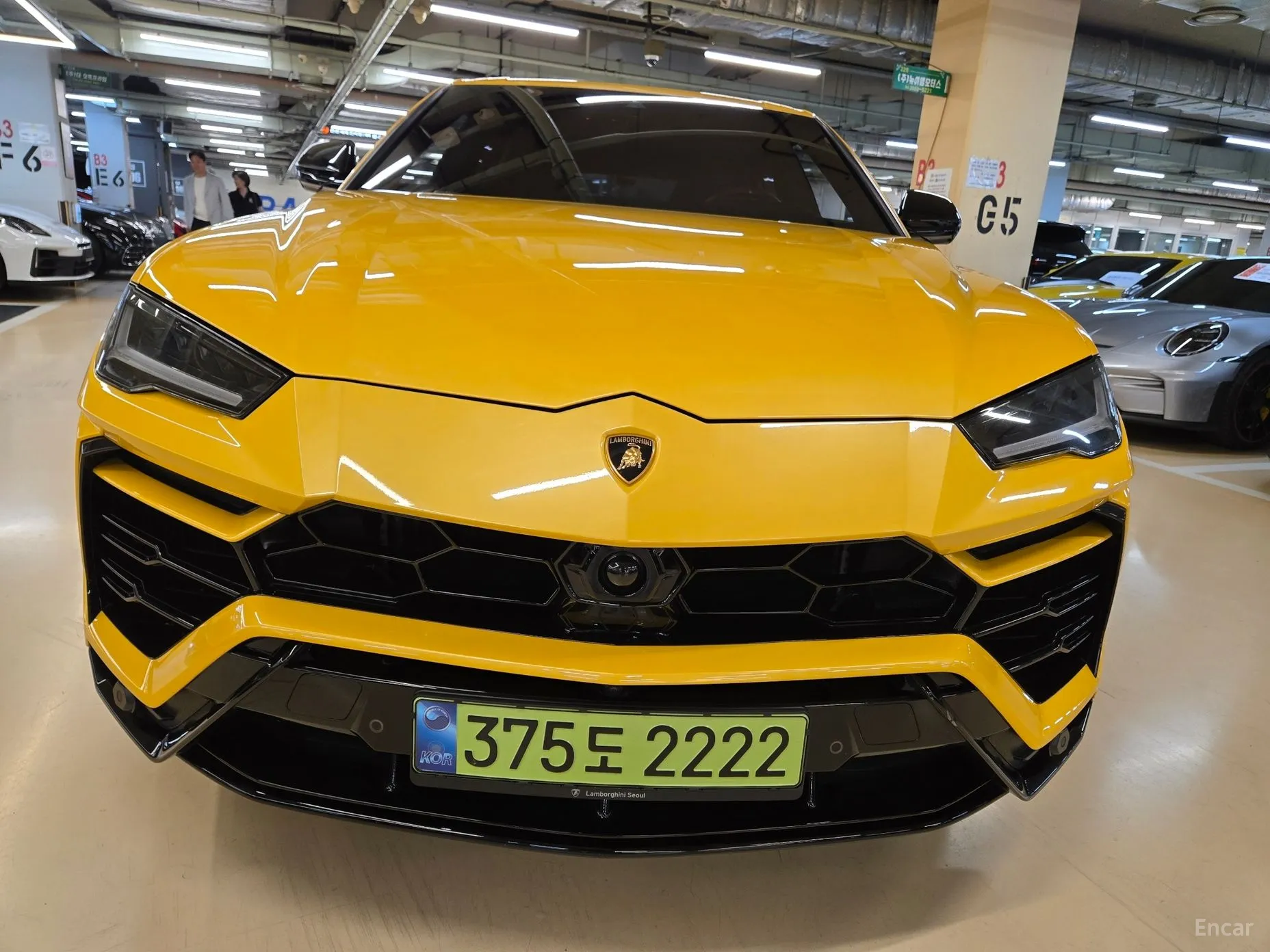 Lamborghini Urus превью 5