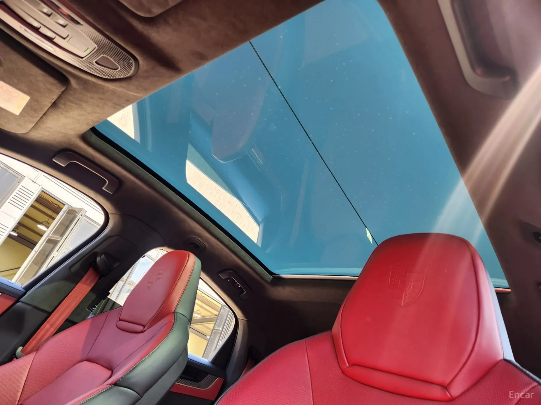 Porsche Cayenne (PO536) превью 13