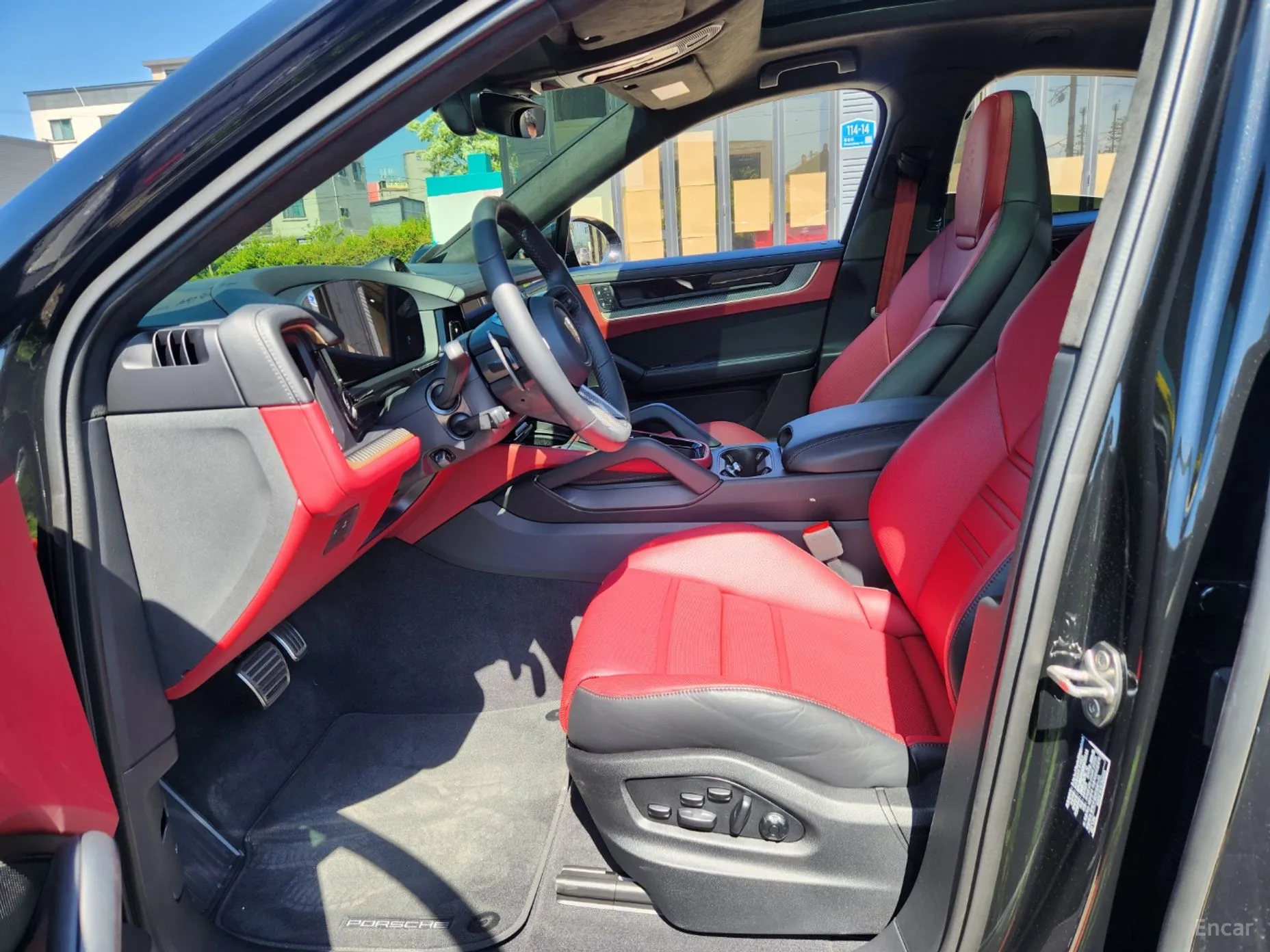 Porsche Cayenne (PO536) превью 6