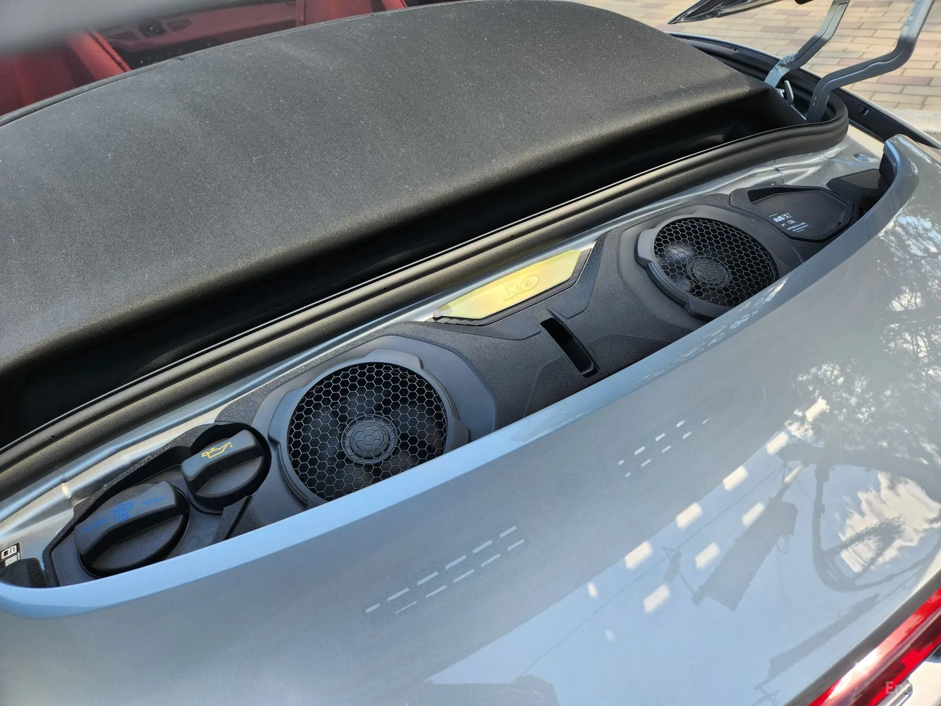 Porsche 911 (992) превью 15