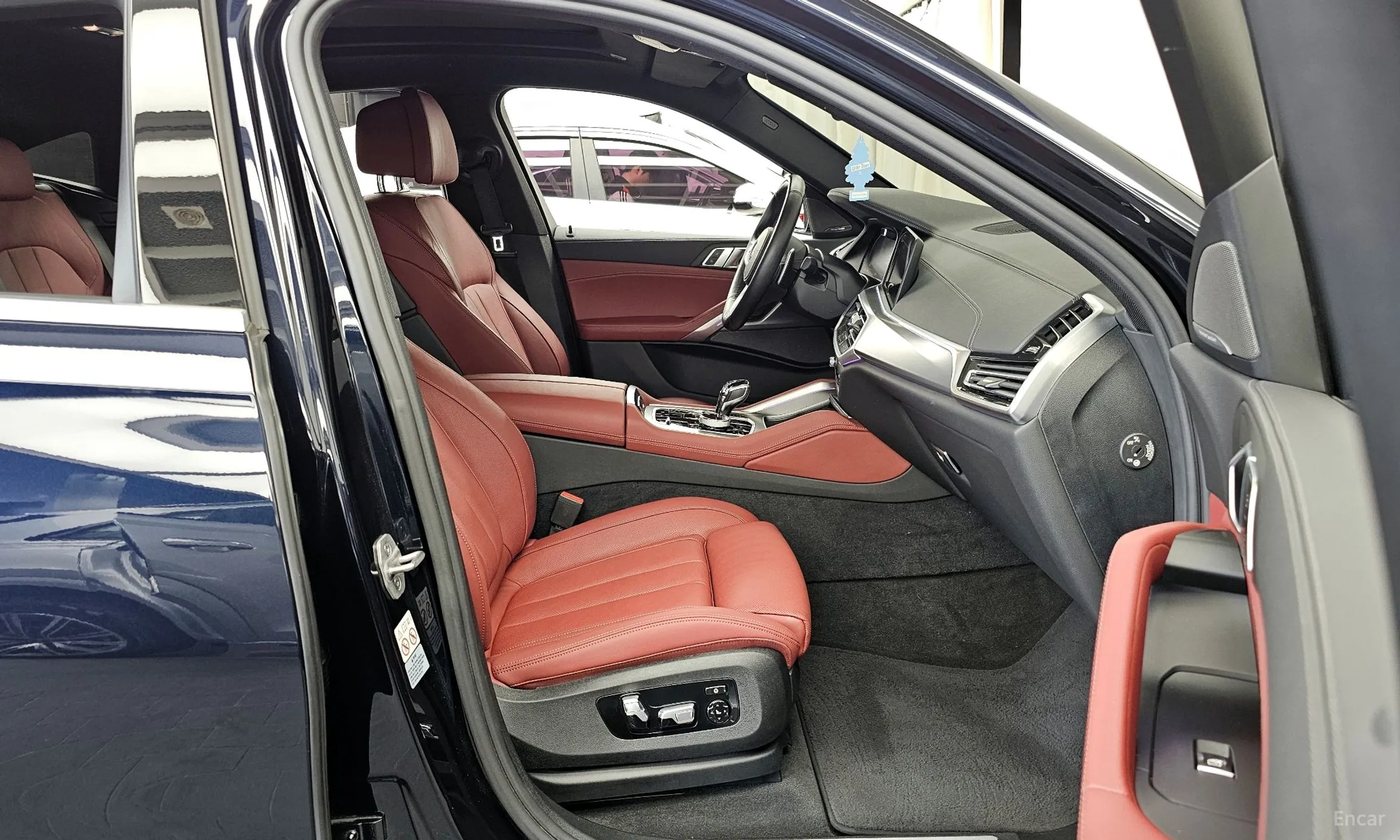 BMW X6 (G06) превью 12