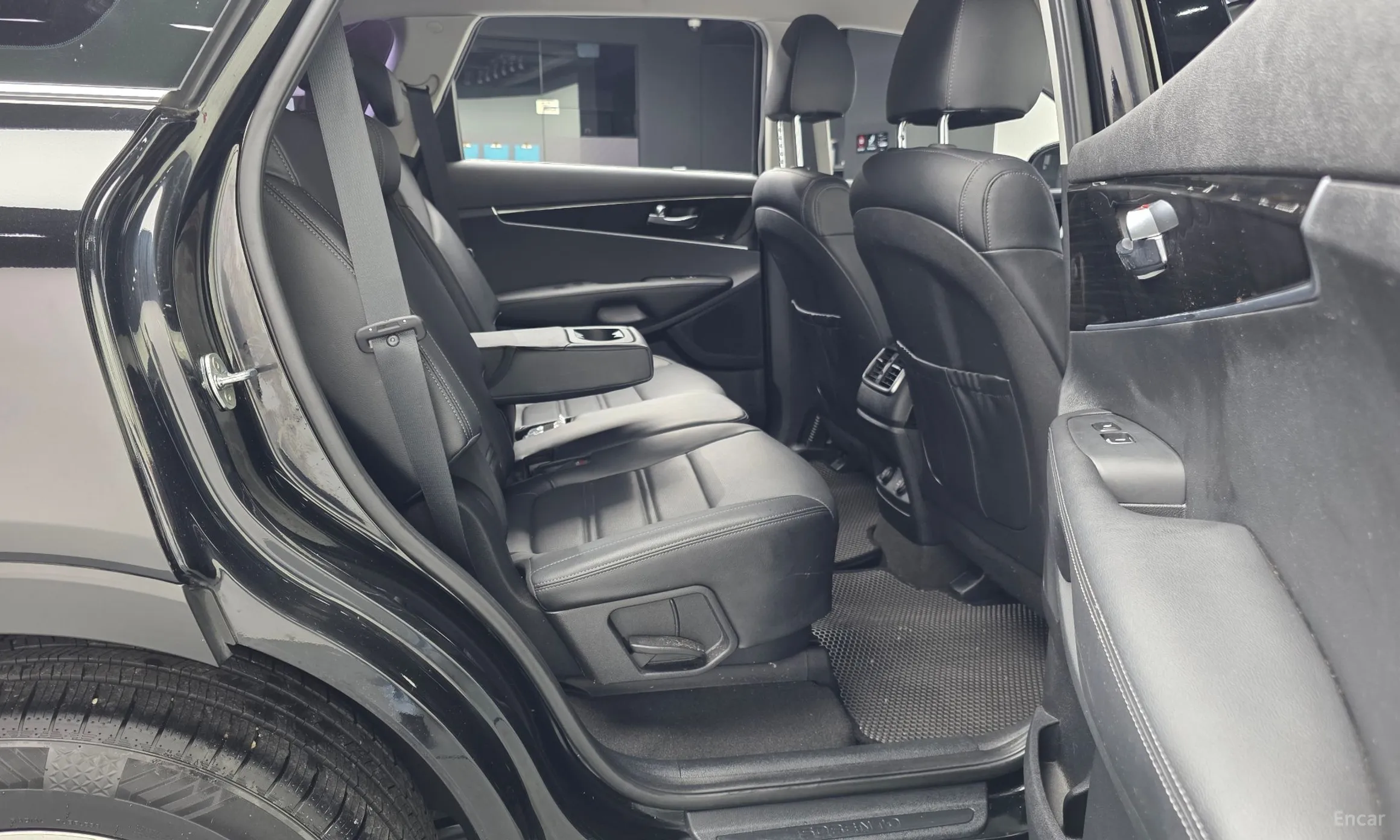 Kia Sorento превью 12