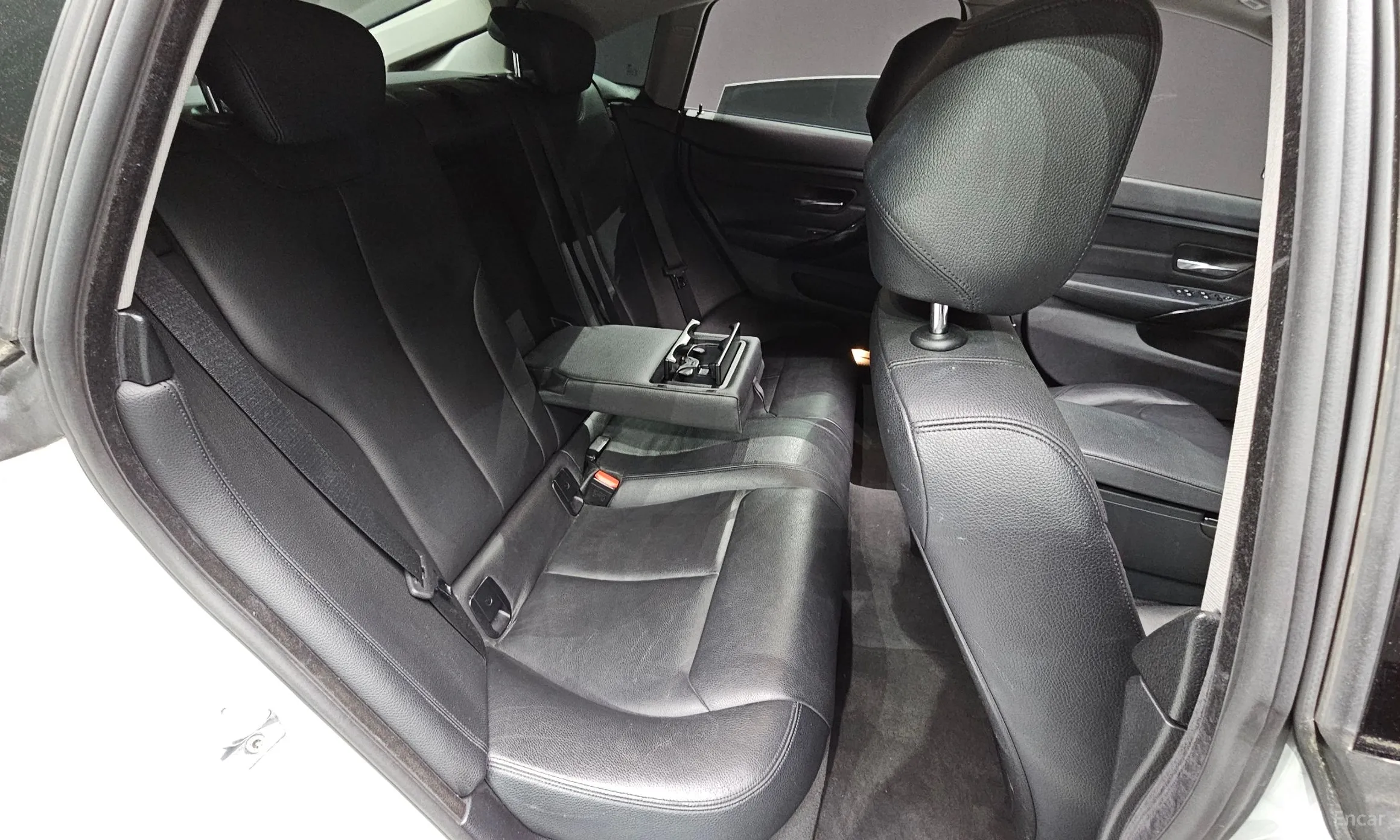 BMW Series 4 (F32) превью 19