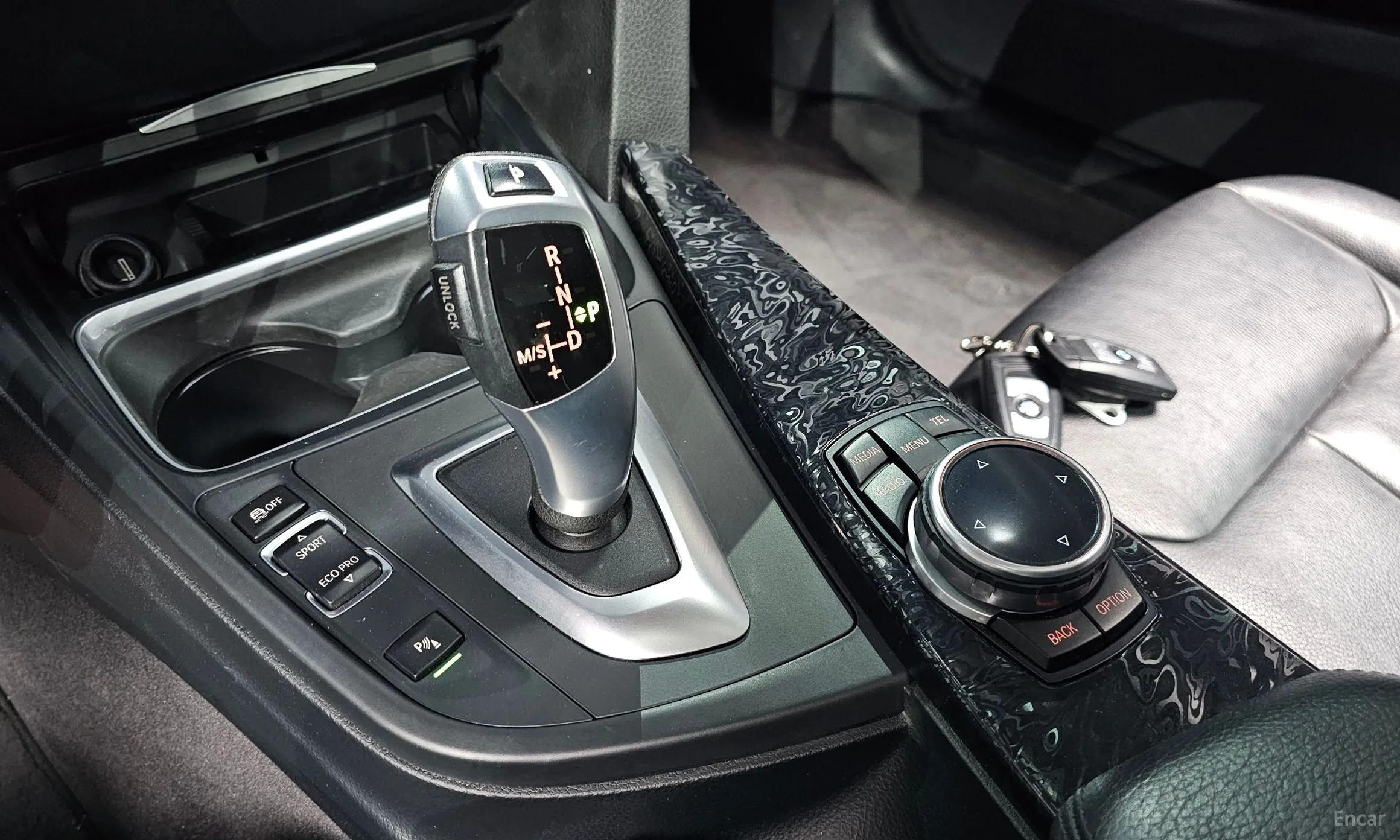 BMW Series 4 (F32) превью 9