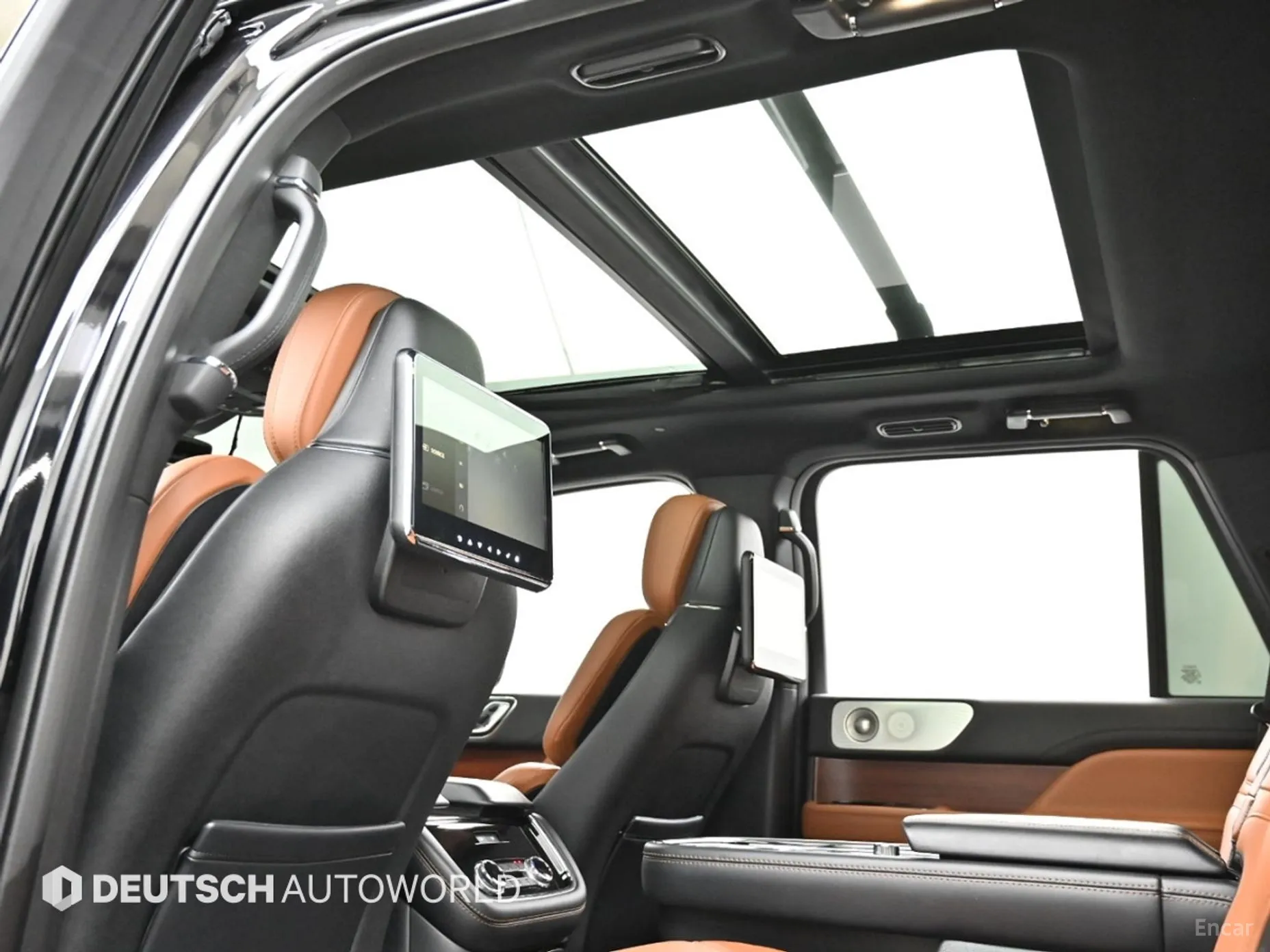 Lincoln Navigator 4th generation превью 18
