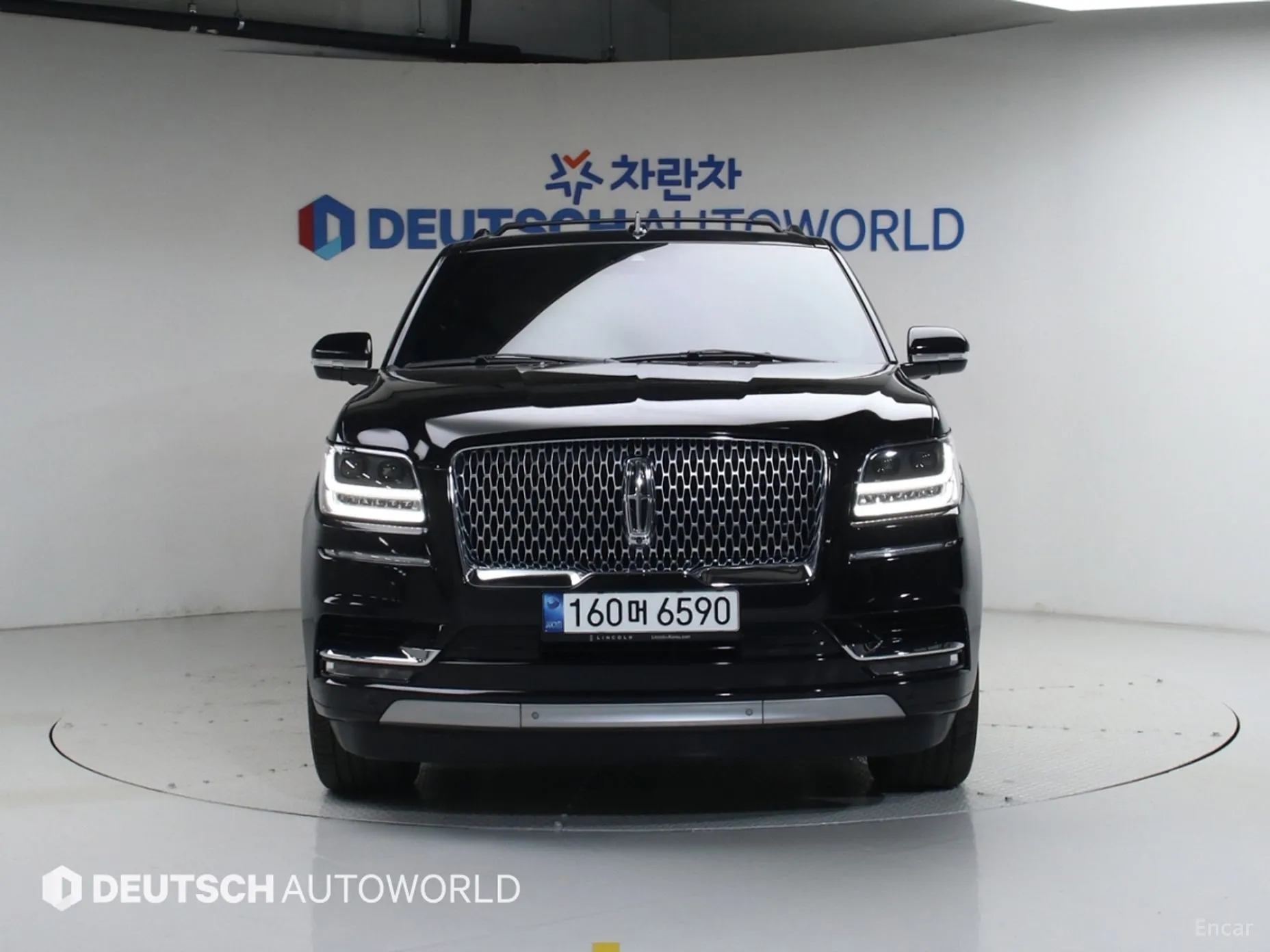 Lincoln Navigator 4th generation превью 3