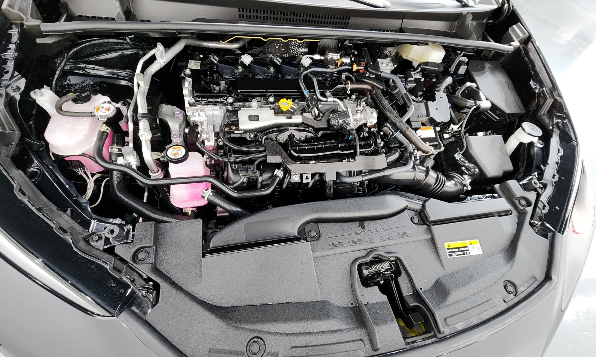Toyota Prius 5th Generation превью 6