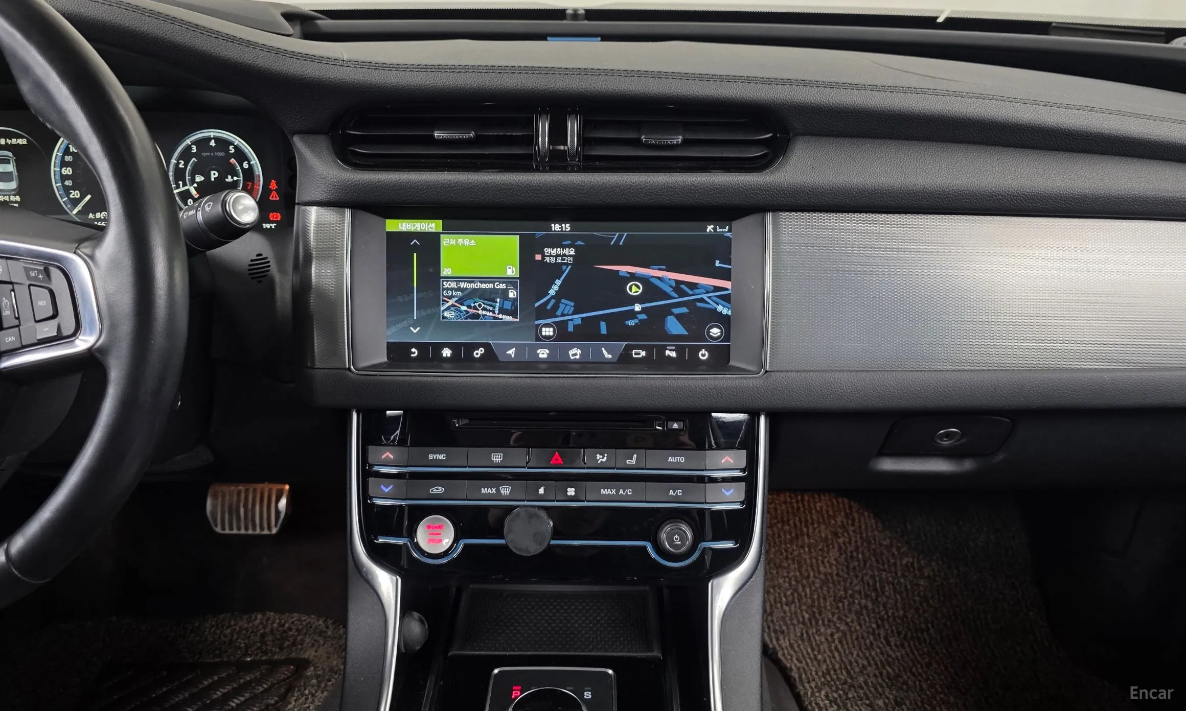 Jaguar XF (x260) превью 14