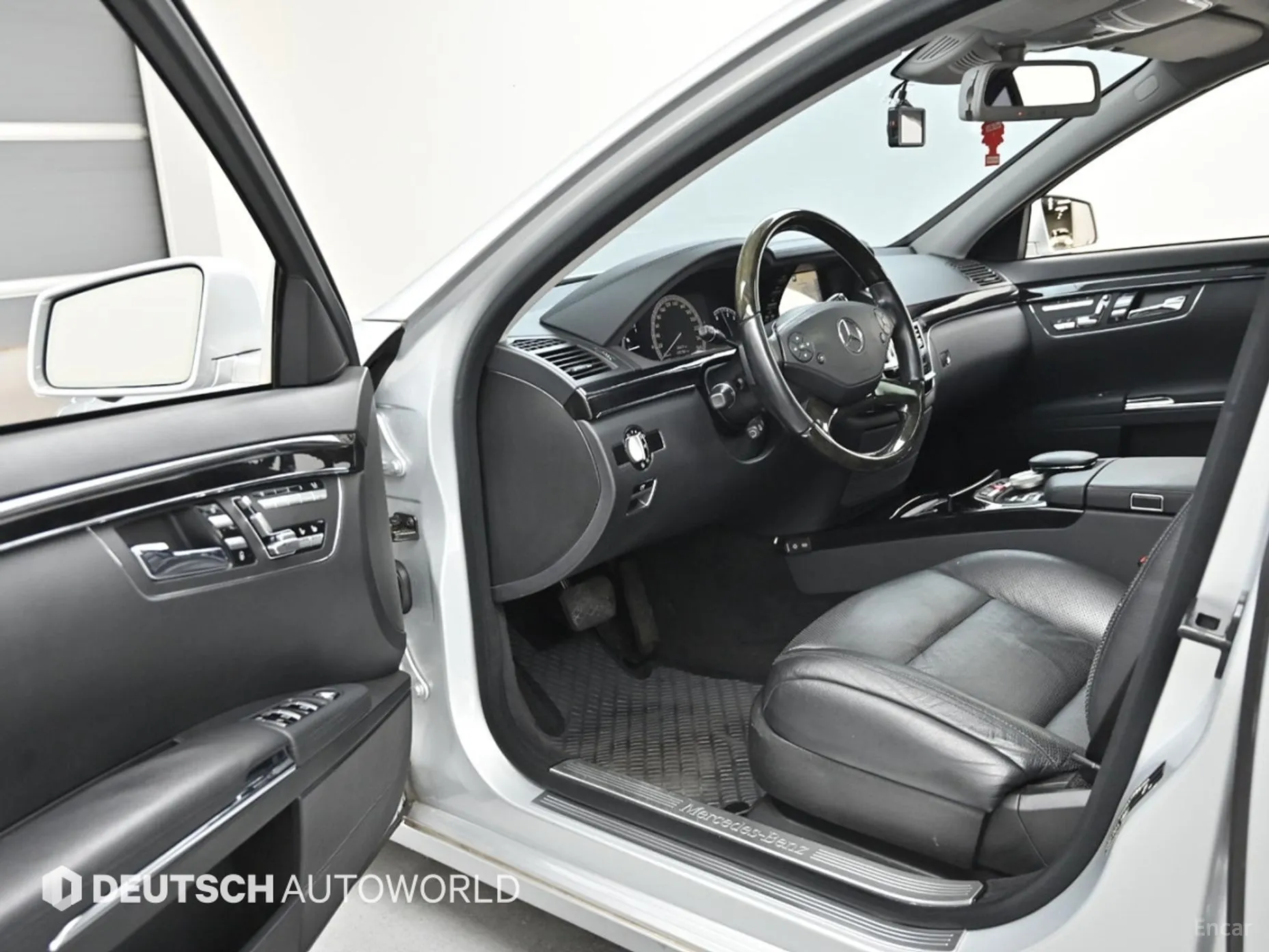 Mercedes Benz S-Class W221 превью 11