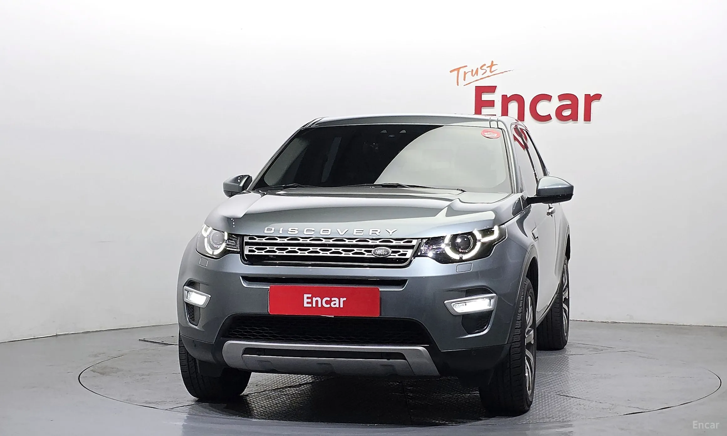 Land Rover Discovery Sports превью 3