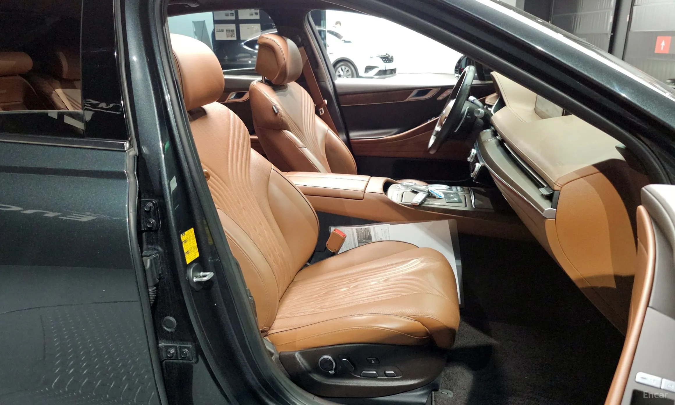 Genesis G80 (RG3) превью 12