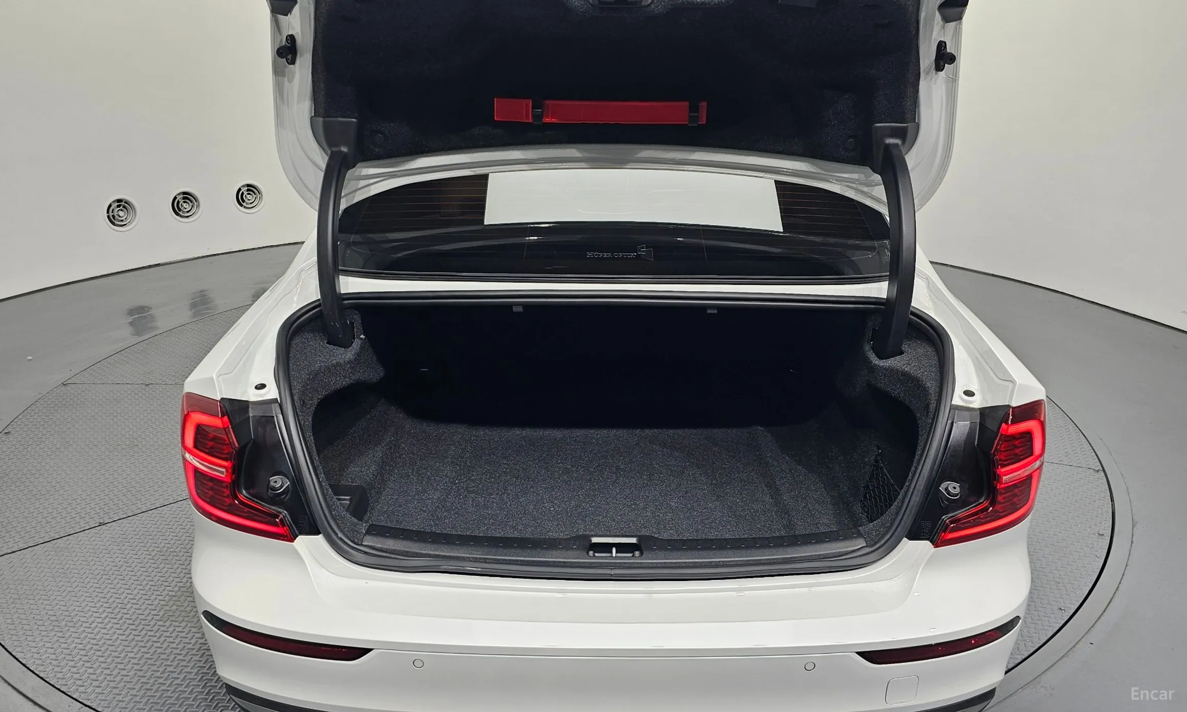 Volvo S60 3rd Generation превью 20