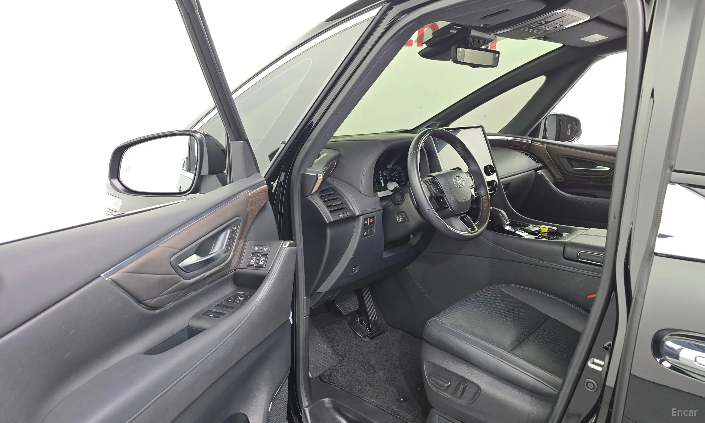 Toyota Alphard 4th Generation превью 10