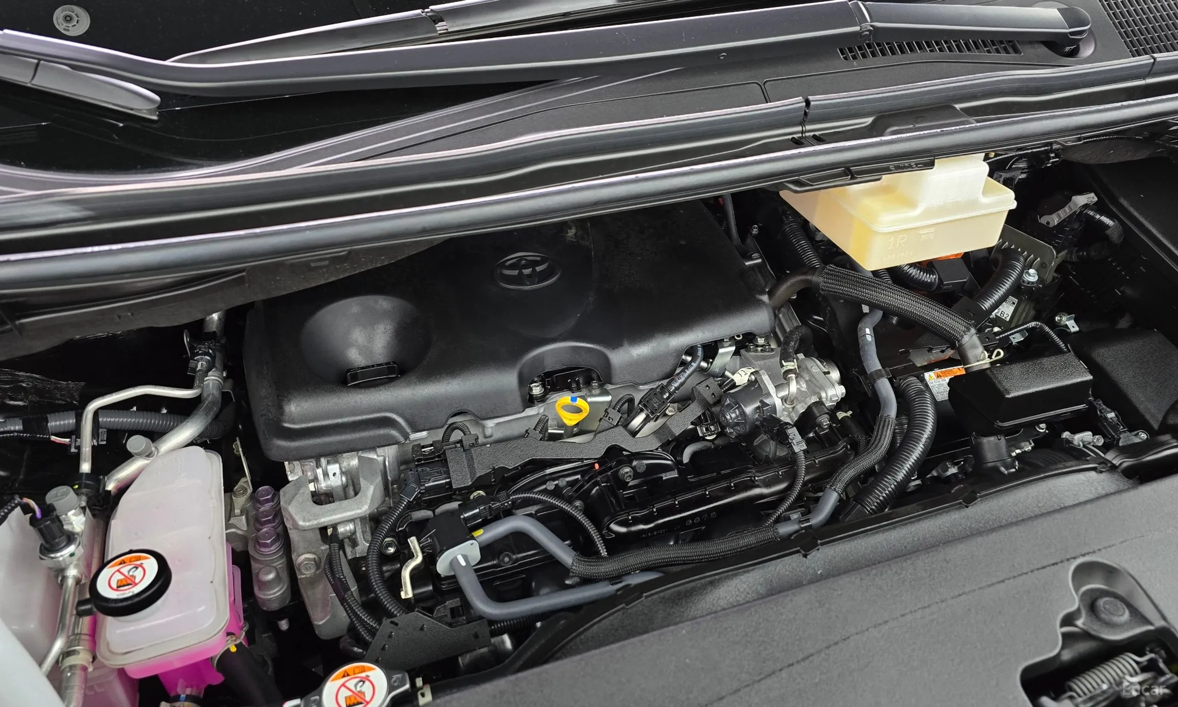 Toyota Alphard 4th Generation превью 6