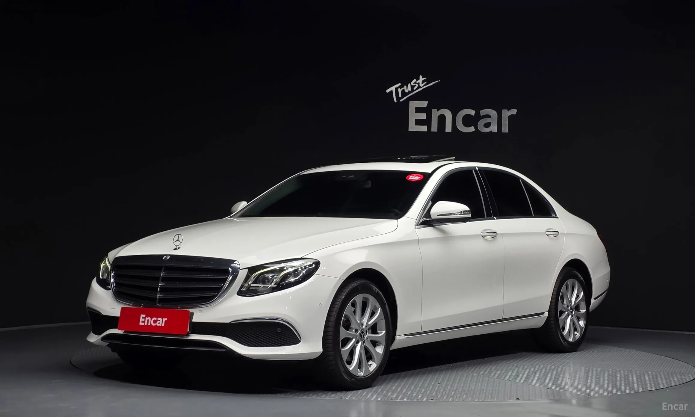 Mercedes Benz E-Class W213