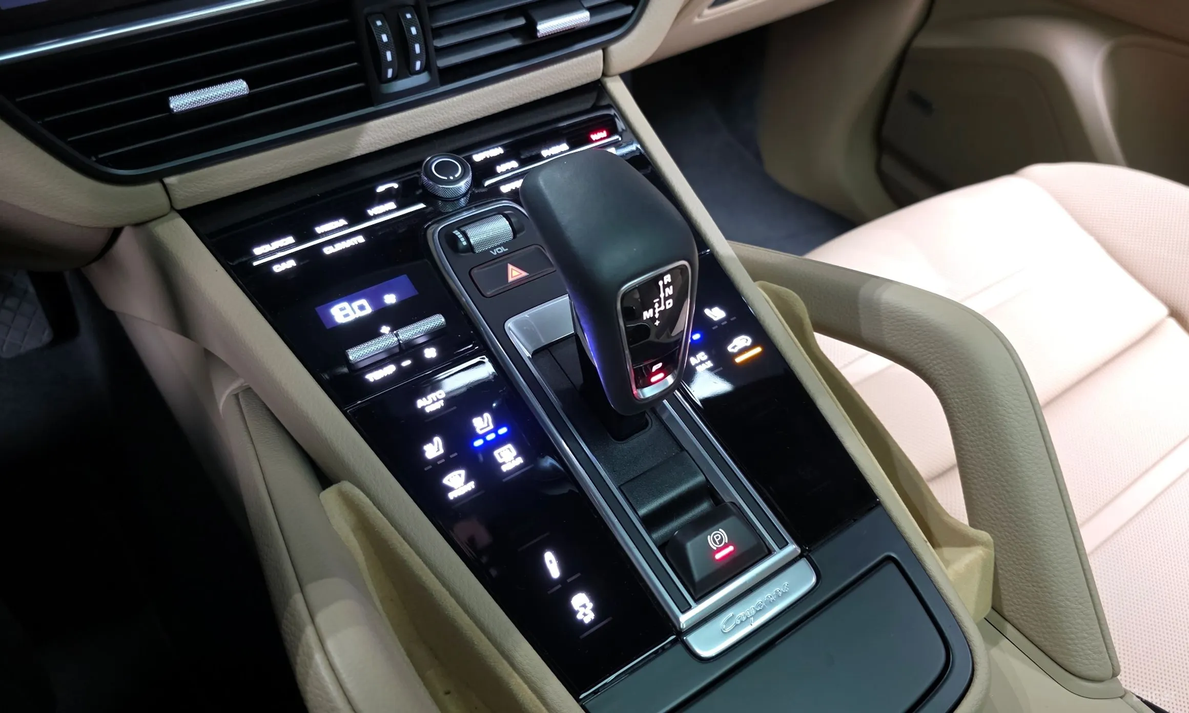 Porsche Cayenne (PO536) превью 9