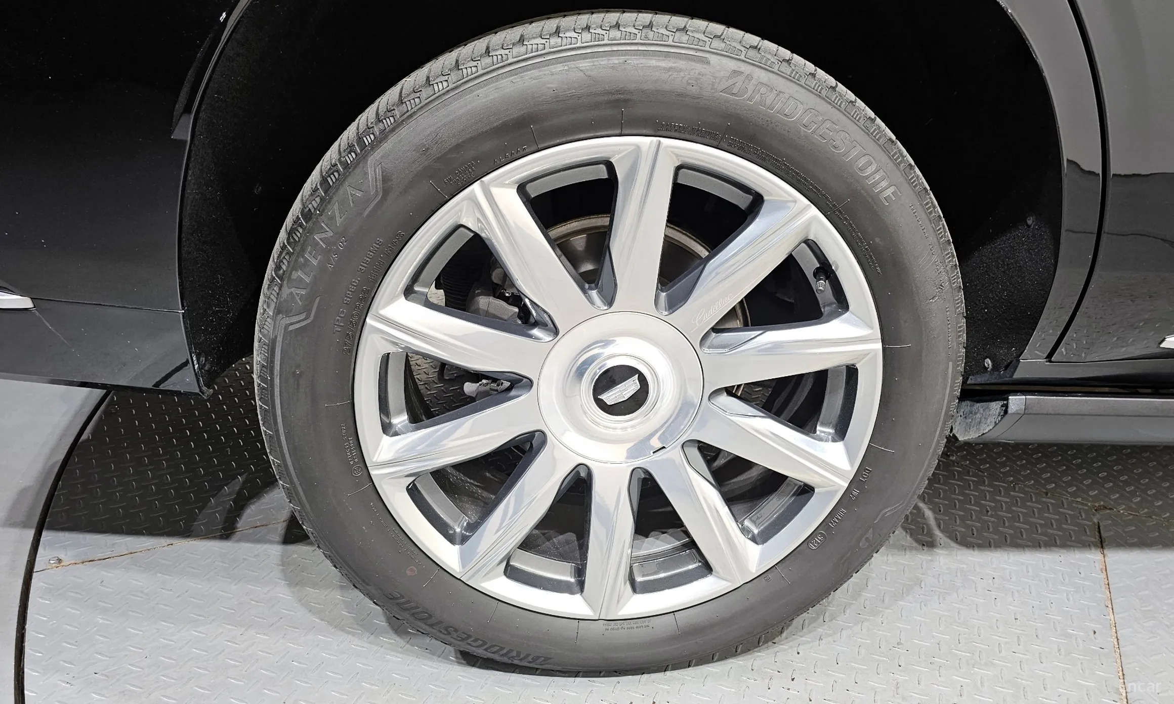 Cadillac Escalade 5th Generation превью 5