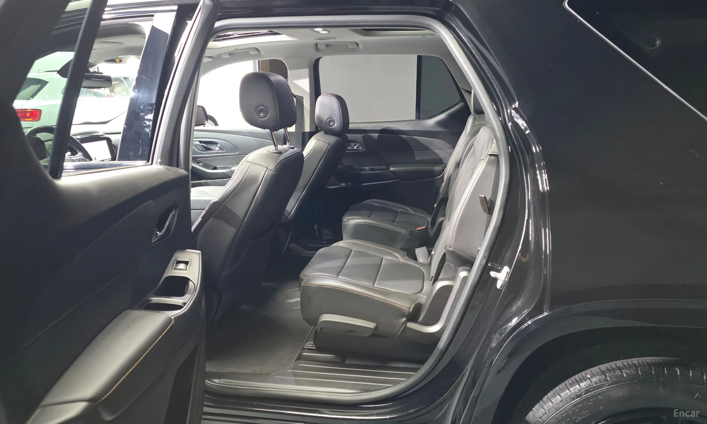 Chevrolet (GM Daewoo) Traverse превью 11