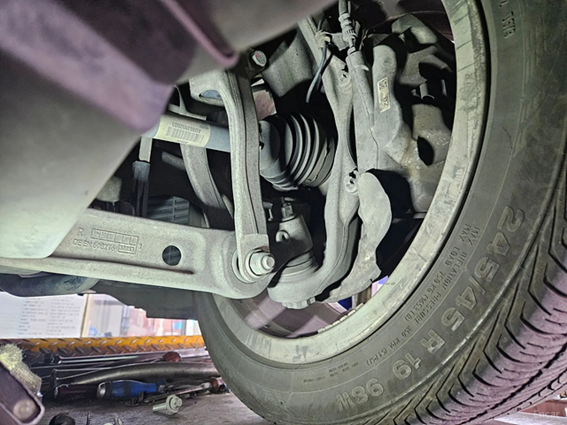 BMW 7 Series (G11) превью 20
