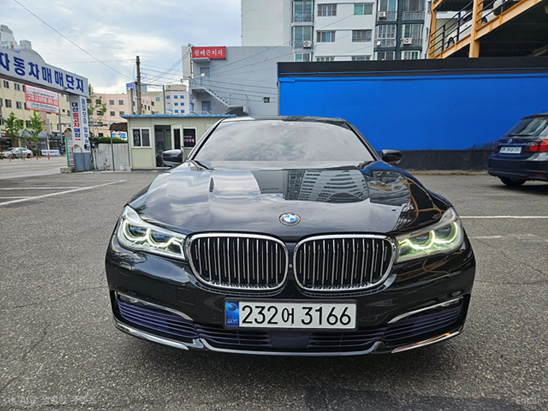 BMW 7 Series (G11) превью 3