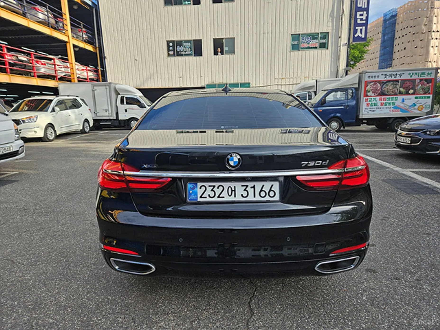BMW 7 Series (G11) превью 6