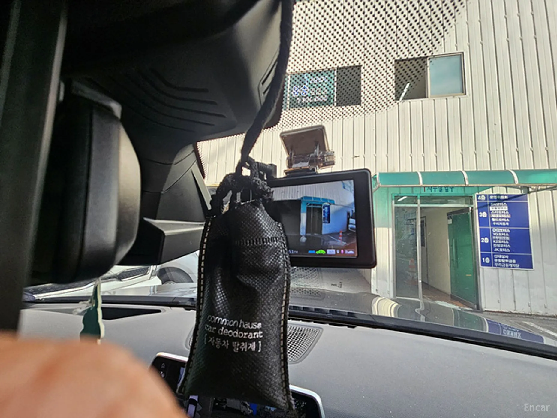 BMW 7 Series (G11) превью 7
