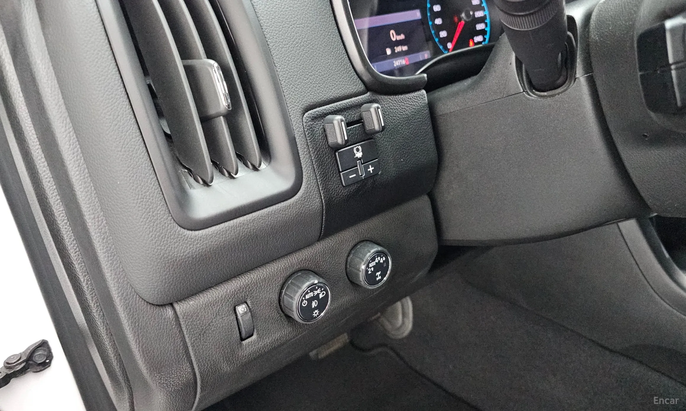 Chevrolet (GM Daewoo) Real New Colorado превью 18
