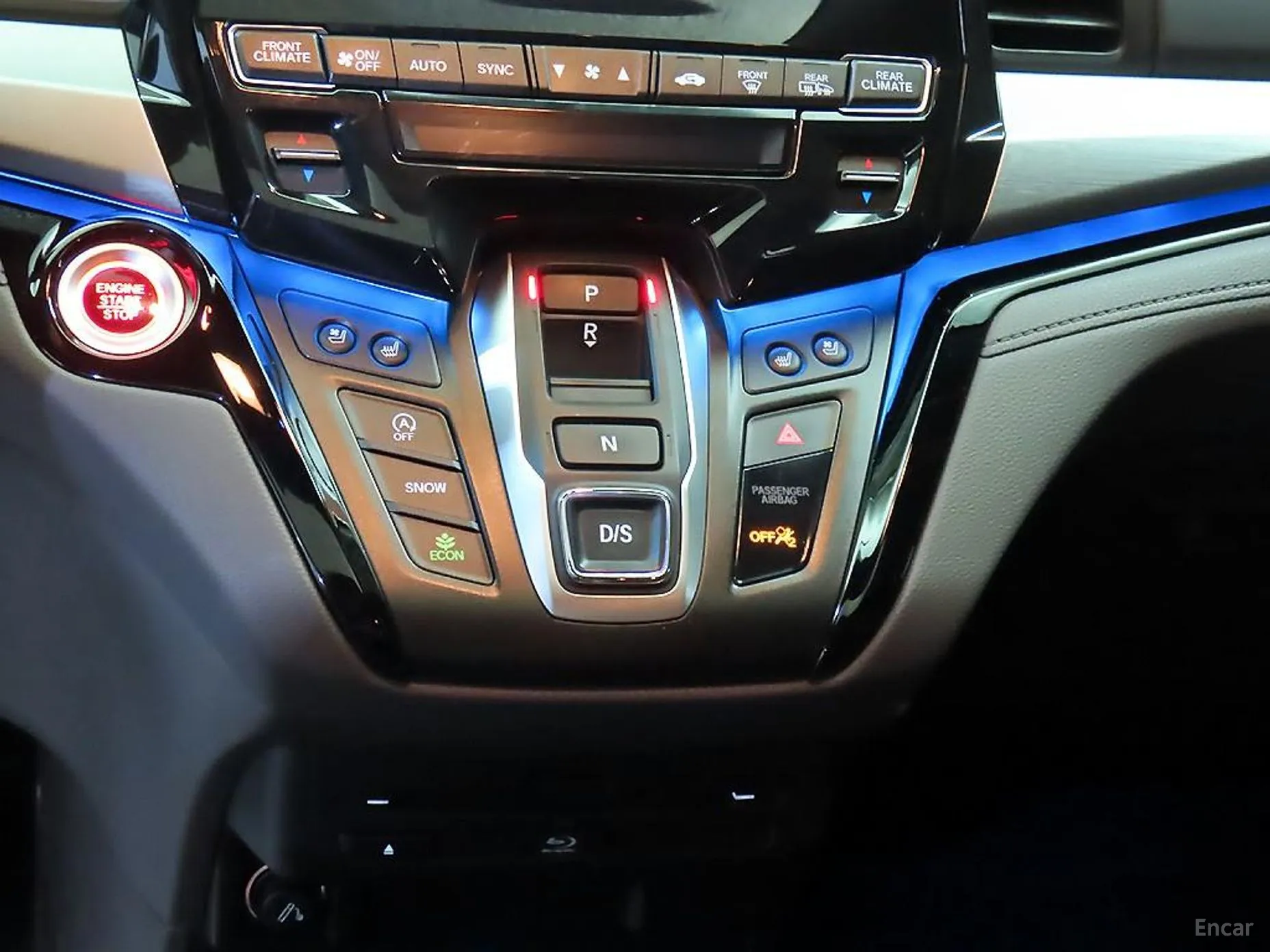 Honda Odyssey превью 11