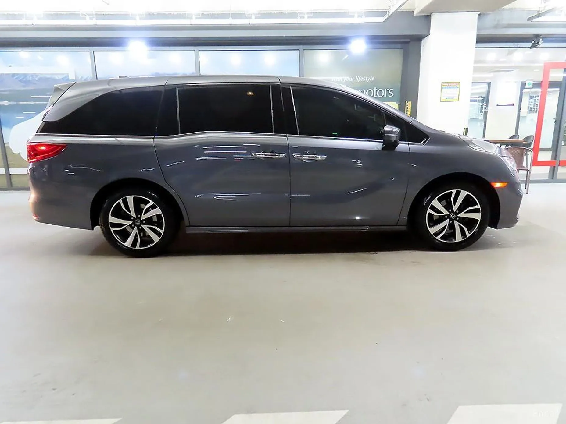 Honda Odyssey превью 3