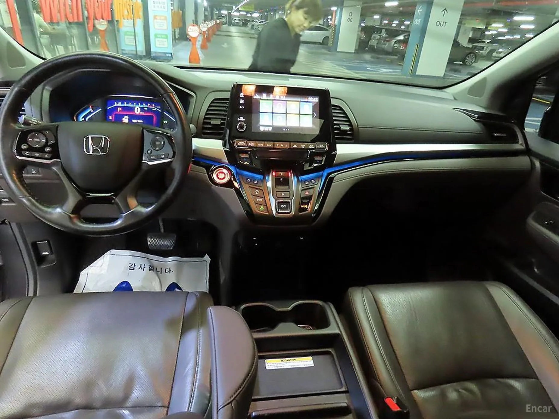 Honda Odyssey превью 9