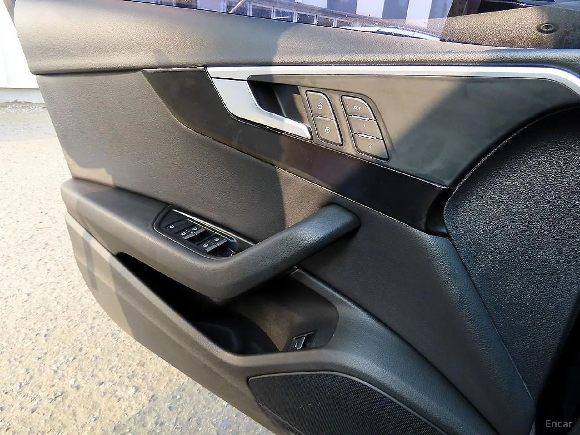 Audi A4 (B9) превью 11