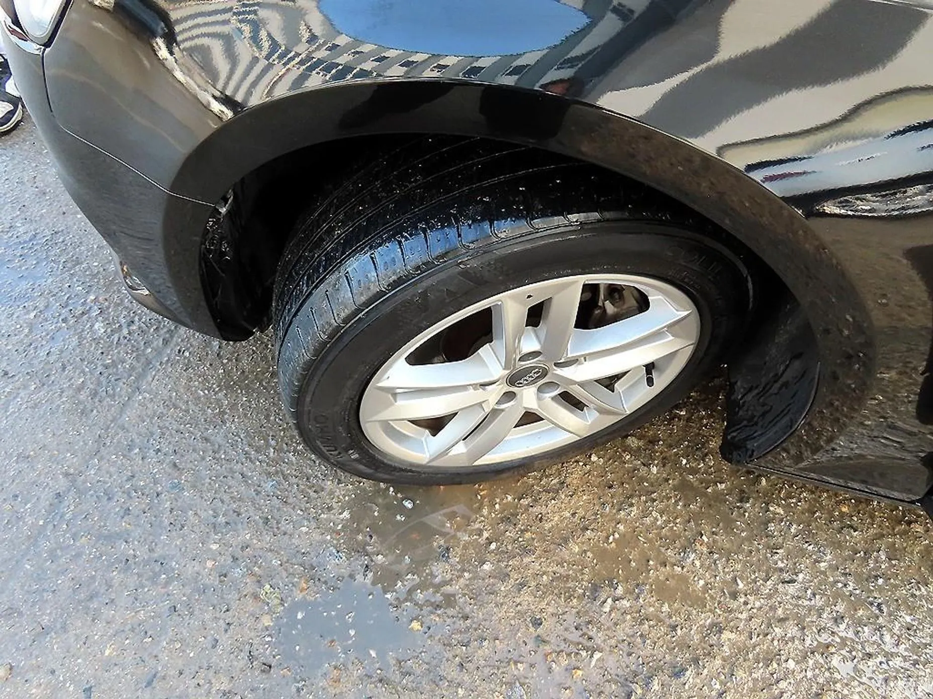 Audi A4 (B9) превью 19