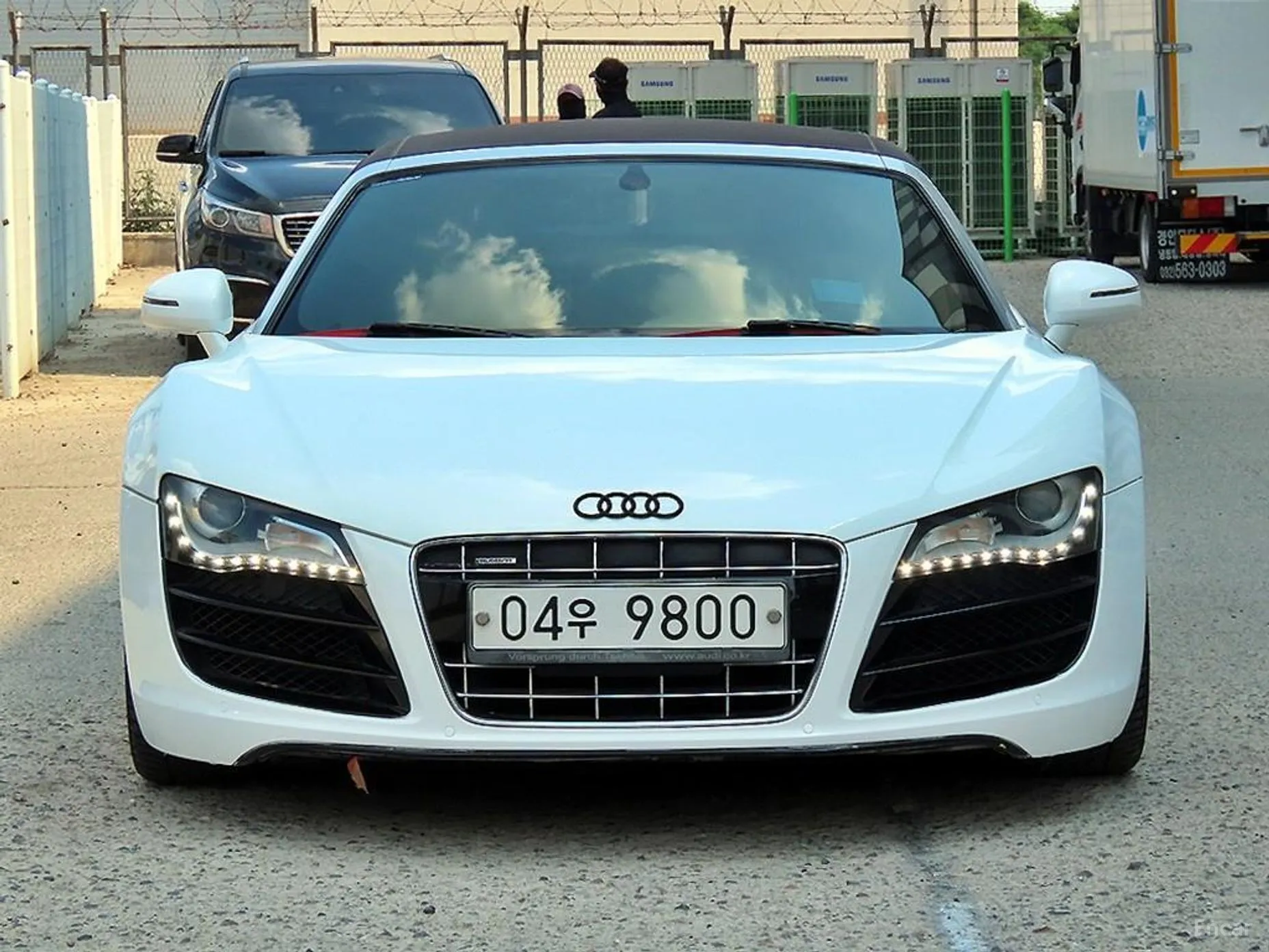 Audi R8