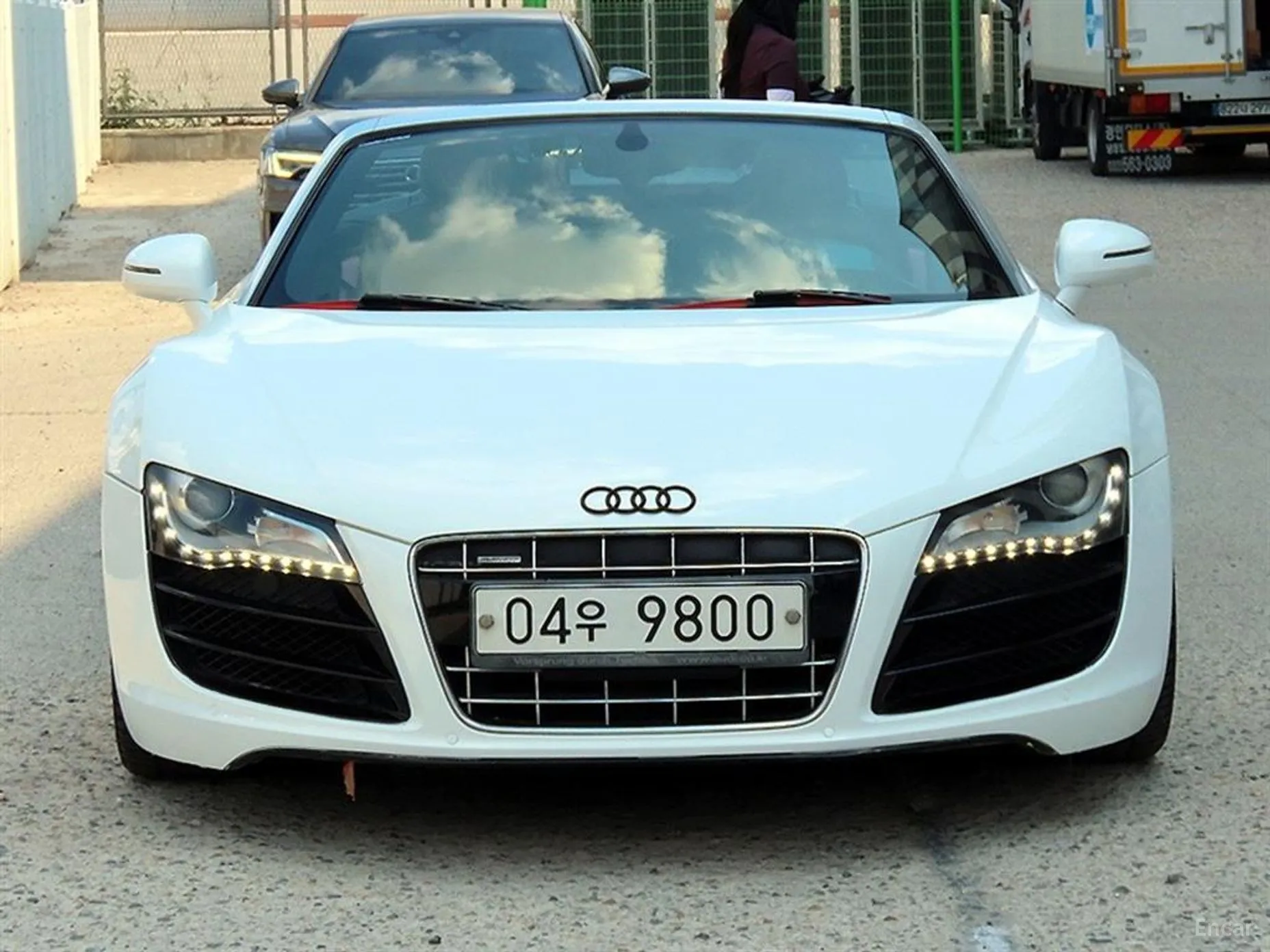 Audi R8 превью 5