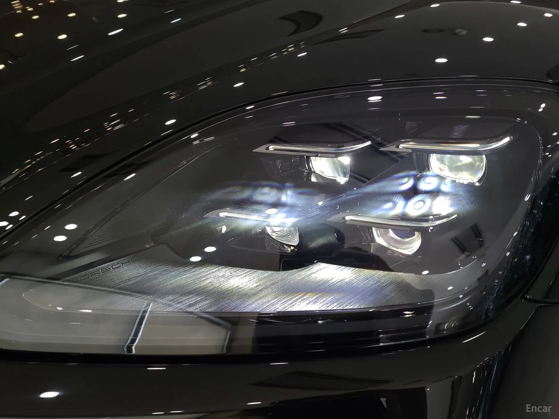 Porsche Cayenne (PO536) превью 15