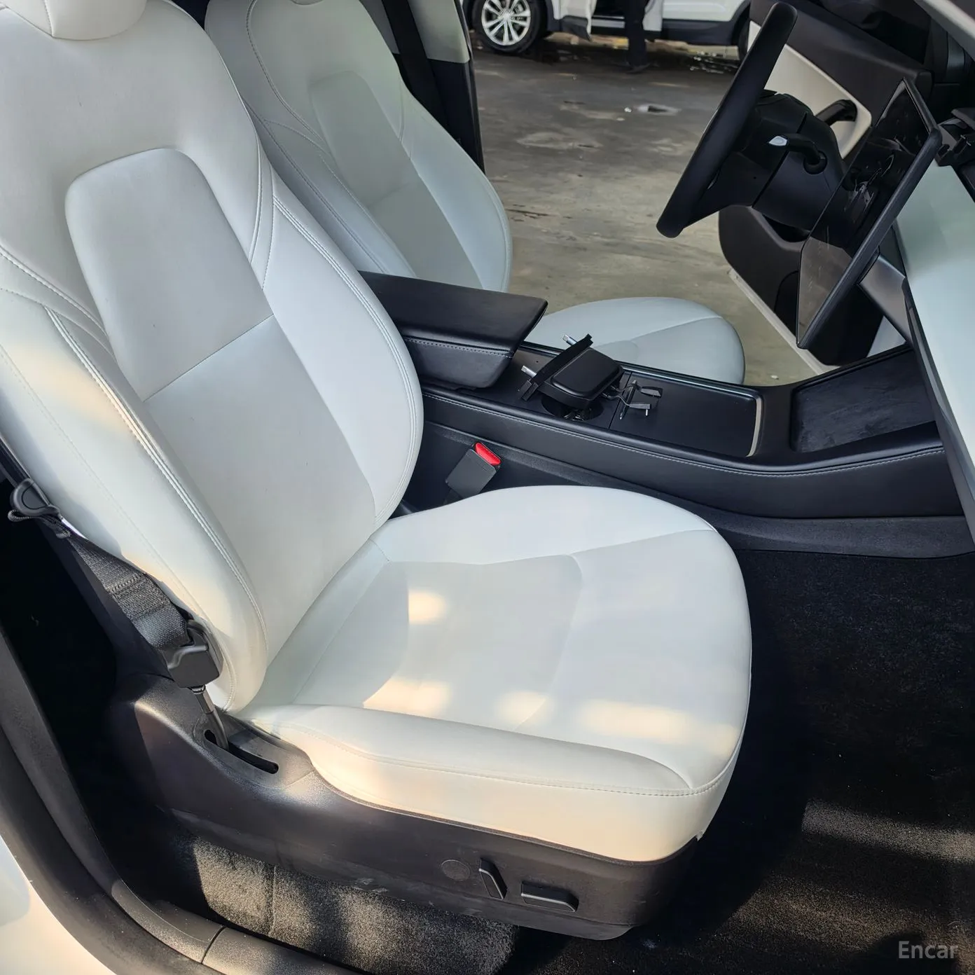 Tesla Model Y превью 11