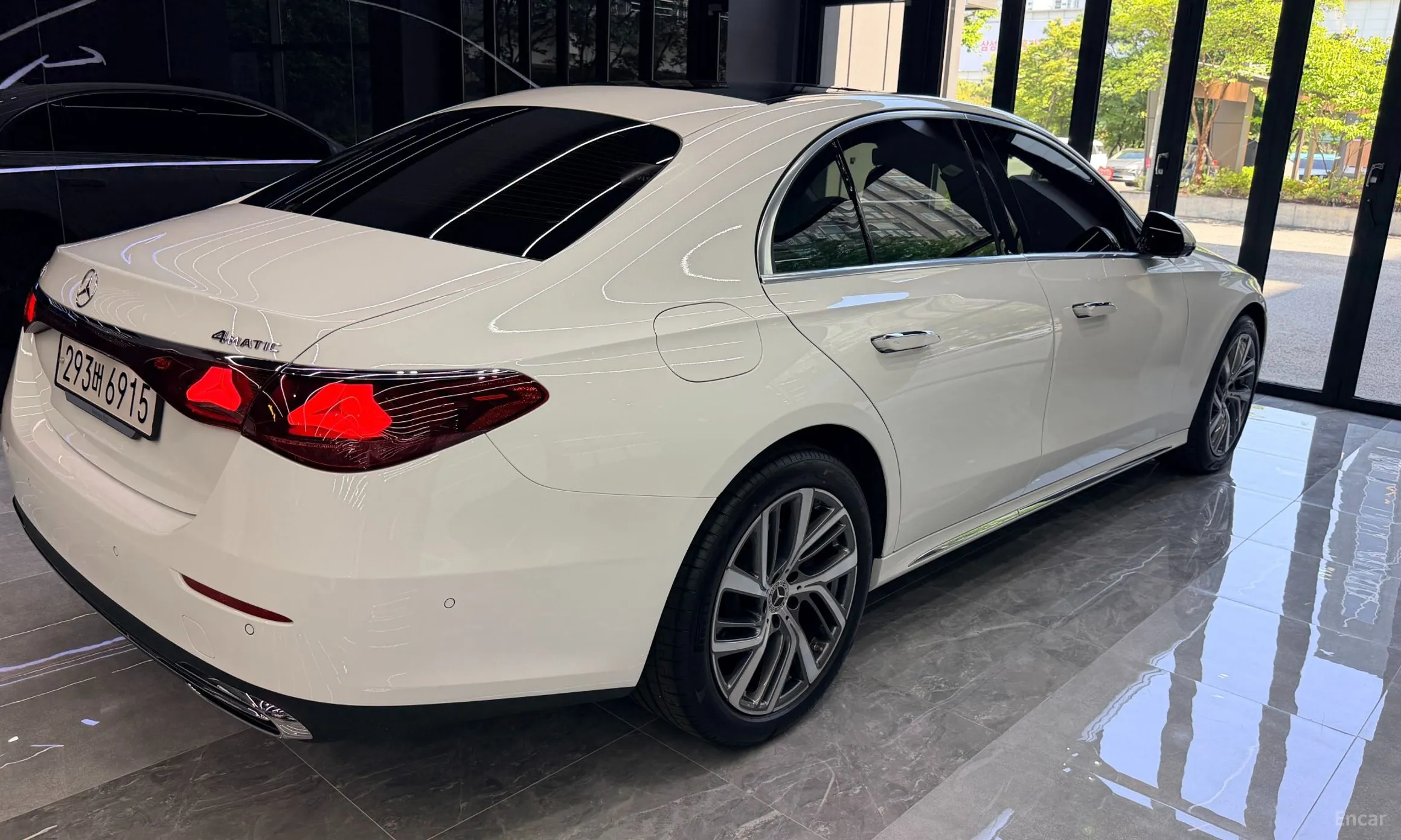 Mercedes Benz E-Class W214 превью 2