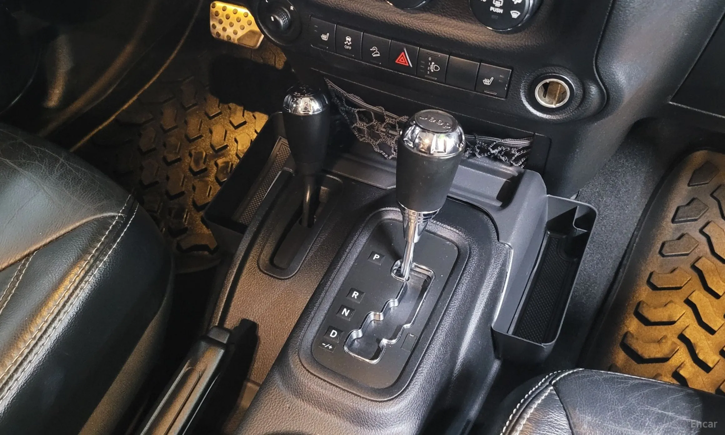 Jeep Wrangler (JK) превью 14