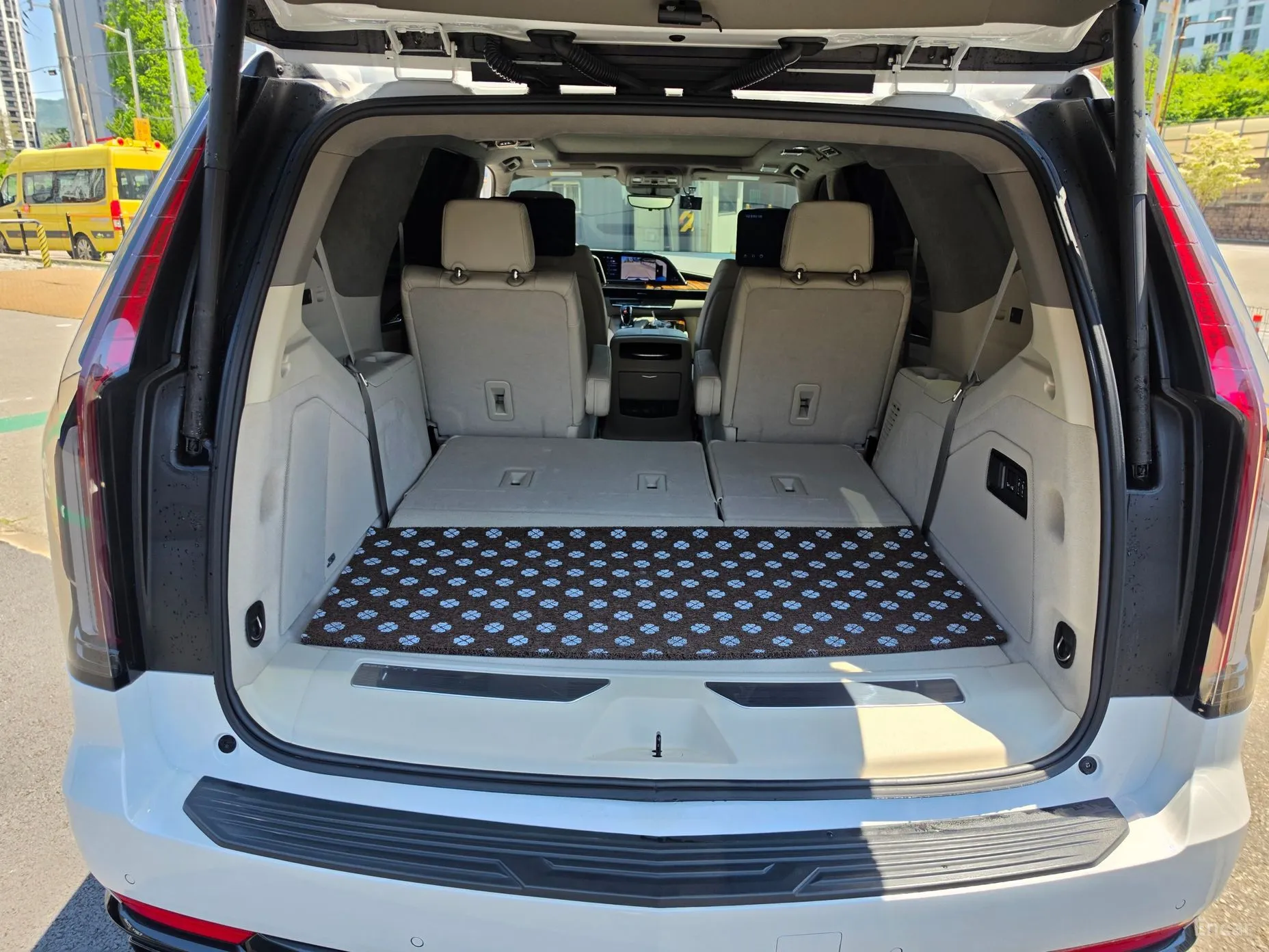 Cadillac Escalade 5th Generation превью 16