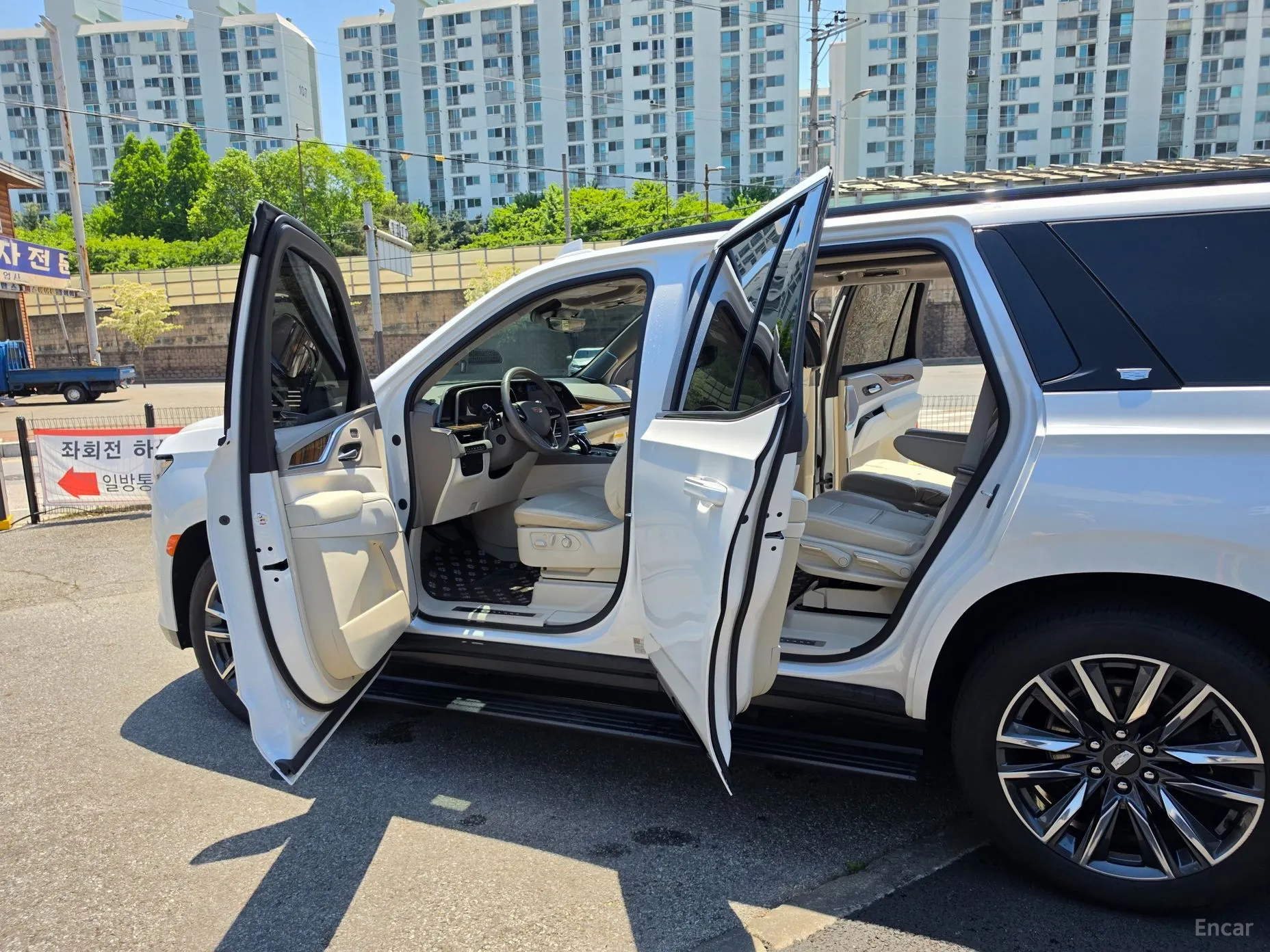 Cadillac Escalade 5th Generation превью 6