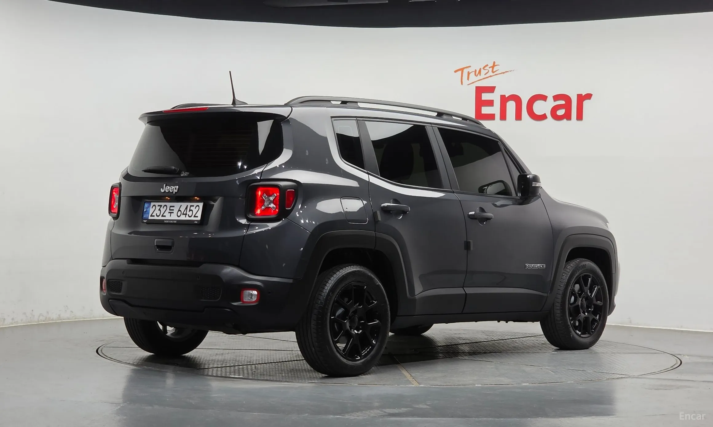 Jeep Renegade превью 2