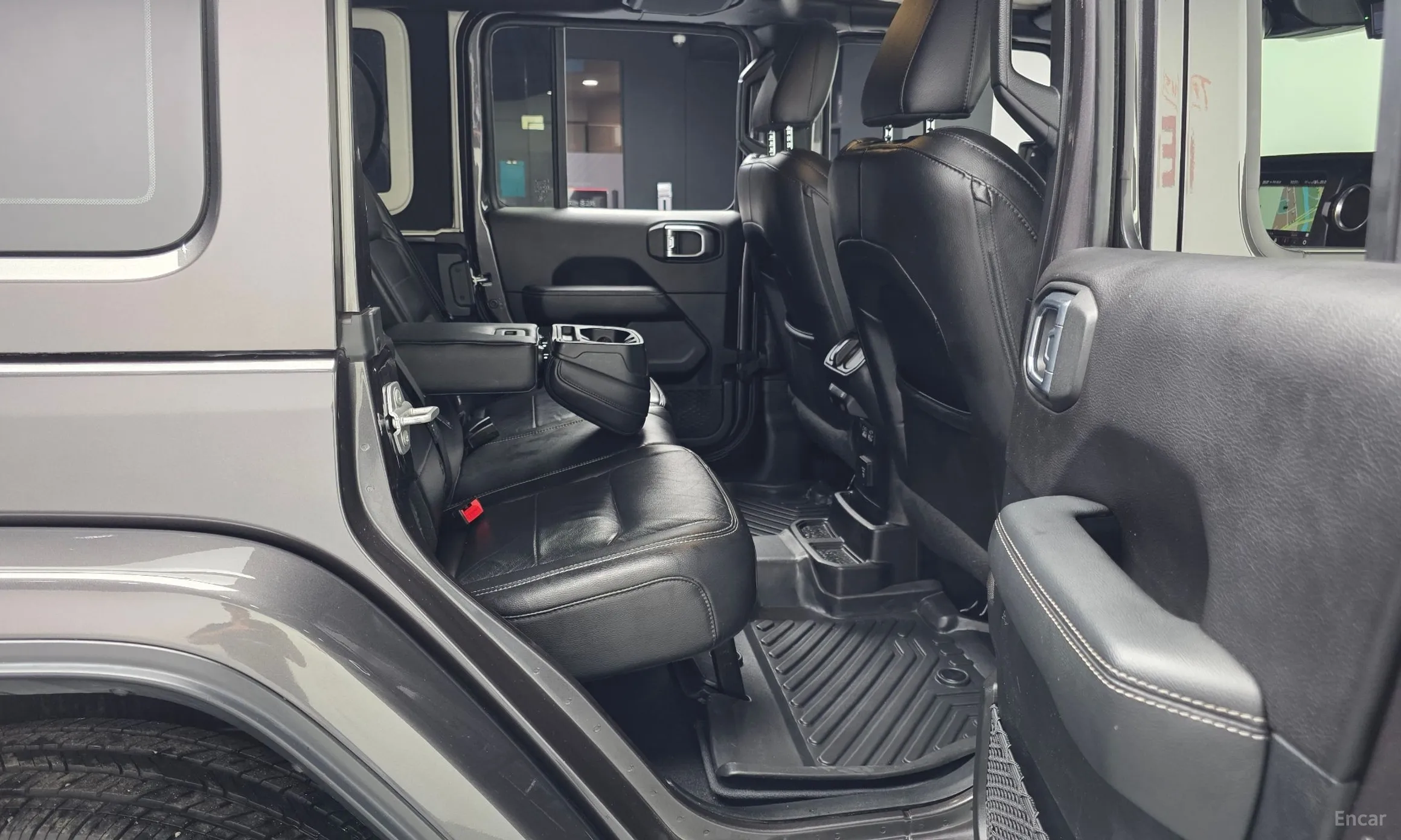 Jeep Wrangler (JL) превью 12