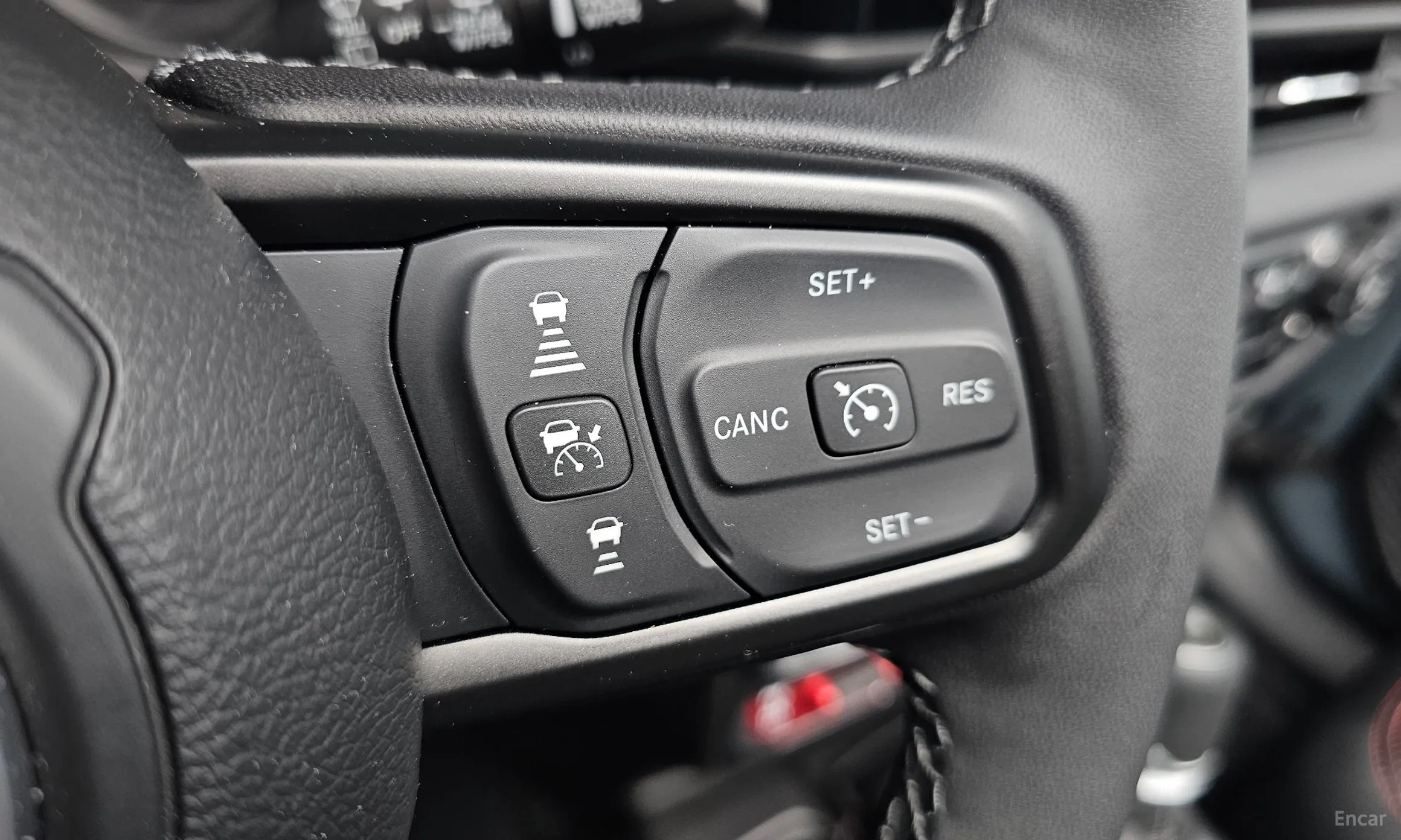 Jeep Wrangler (JL) превью 17