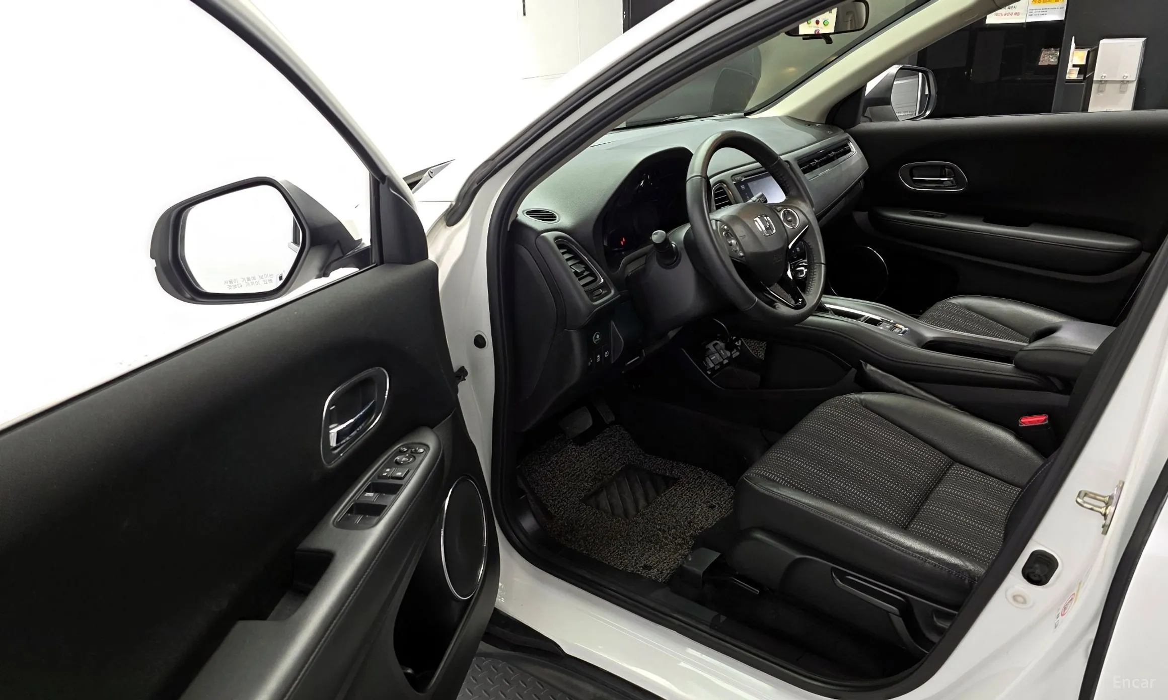 Honda HR-V превью 10