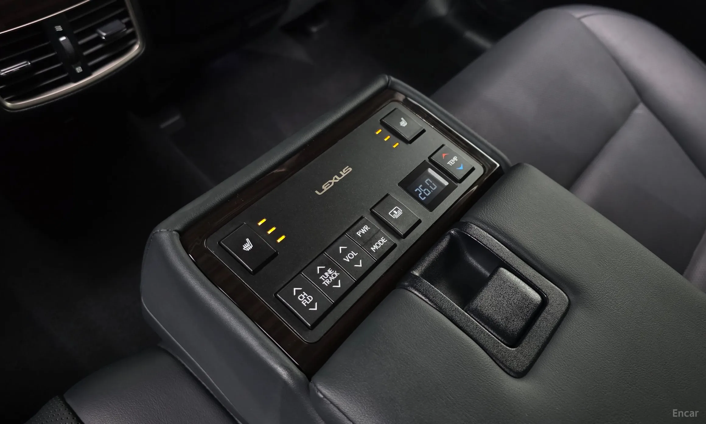 Lexus New ES300h превью 19