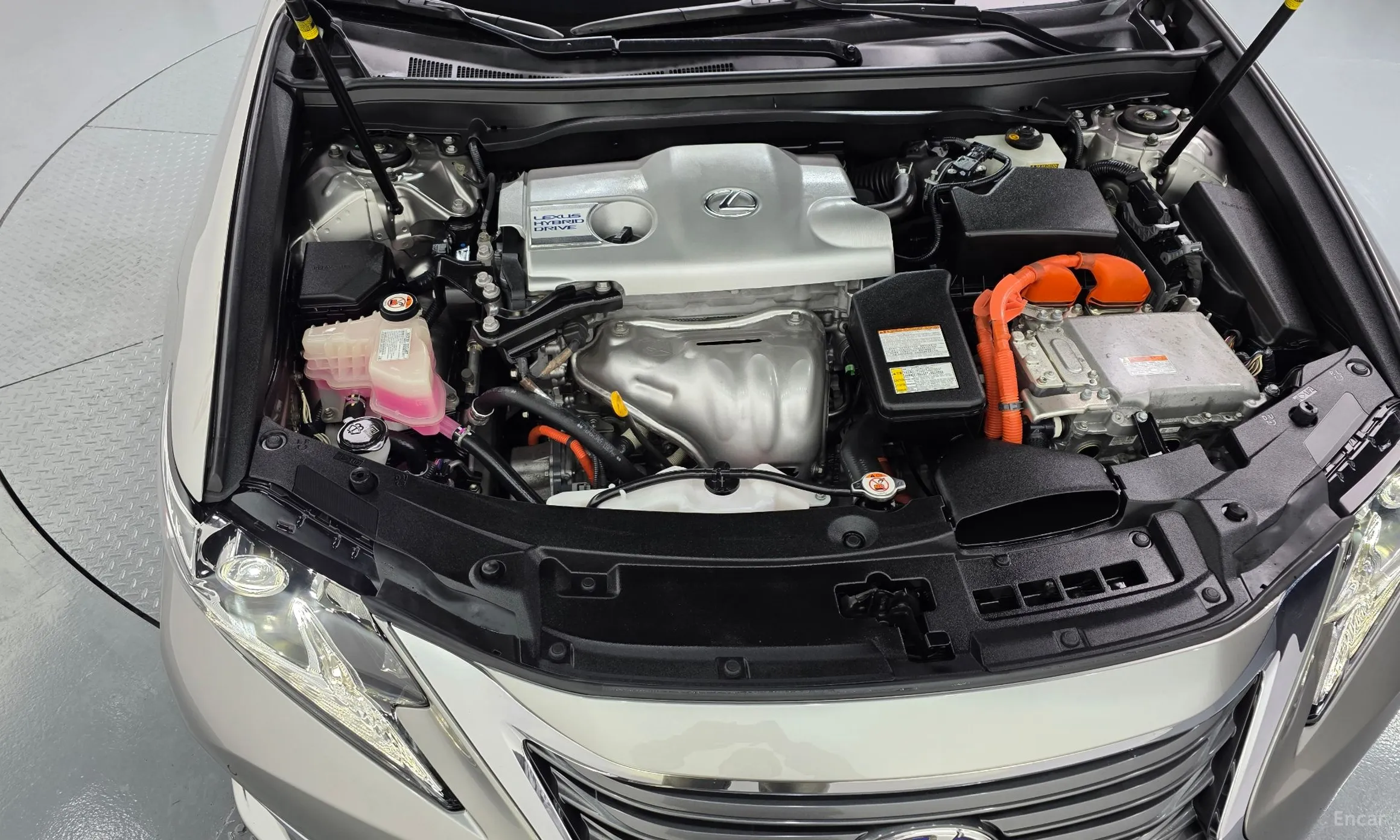 Lexus New ES300h превью 6