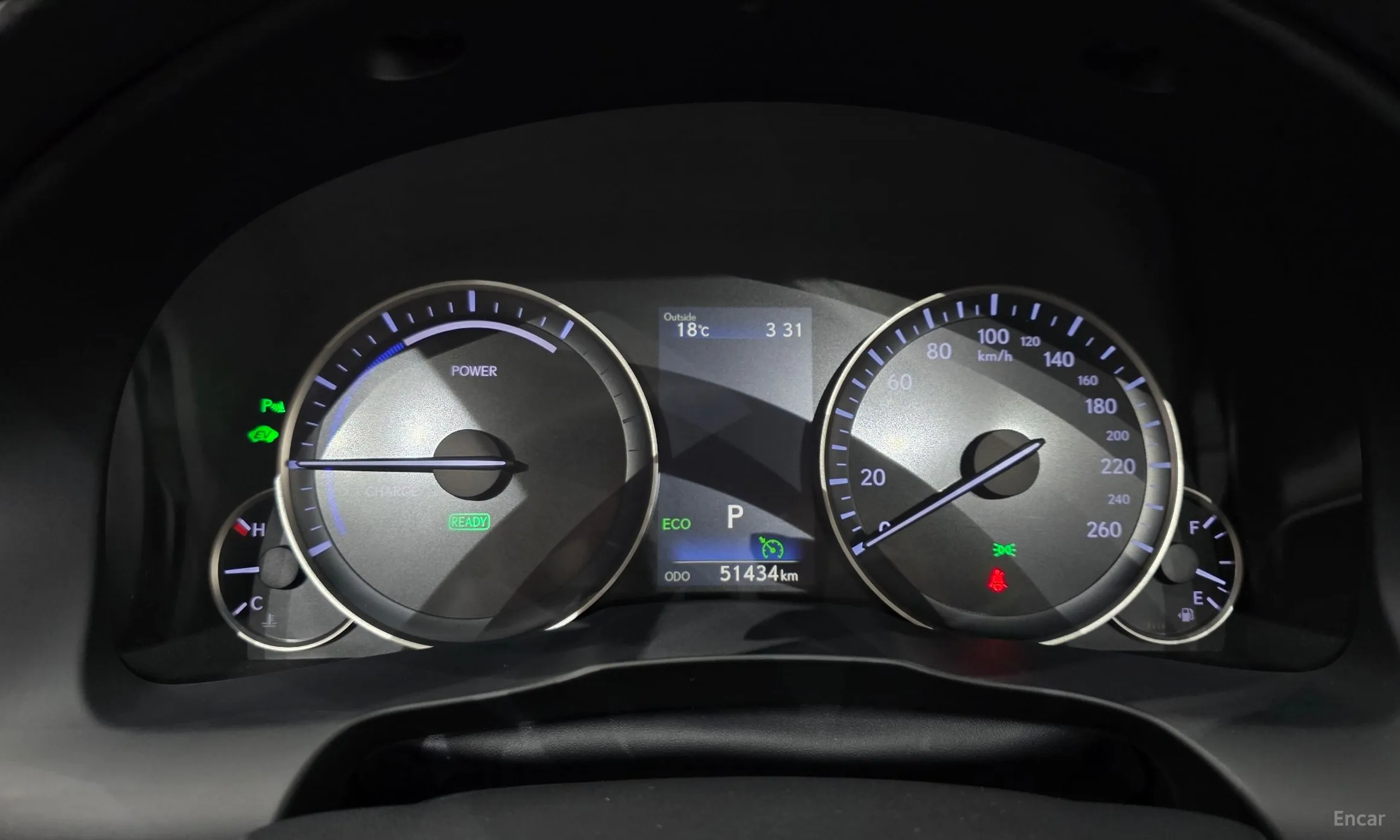 Lexus New ES300h превью 8